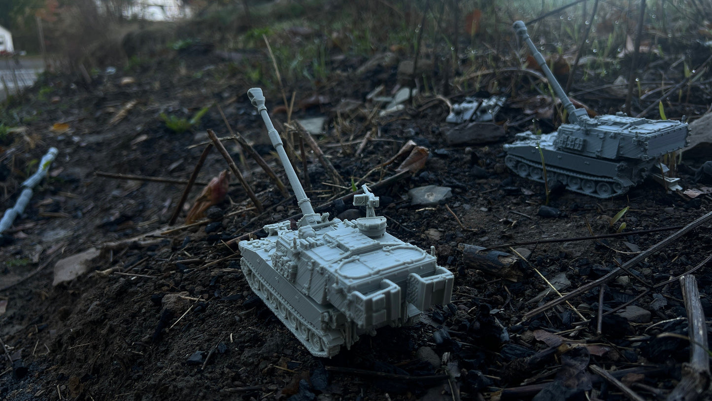 M109a2 Paladin, Modern warfare, artillery, Tabletop terrain, WW2, Modern tank,