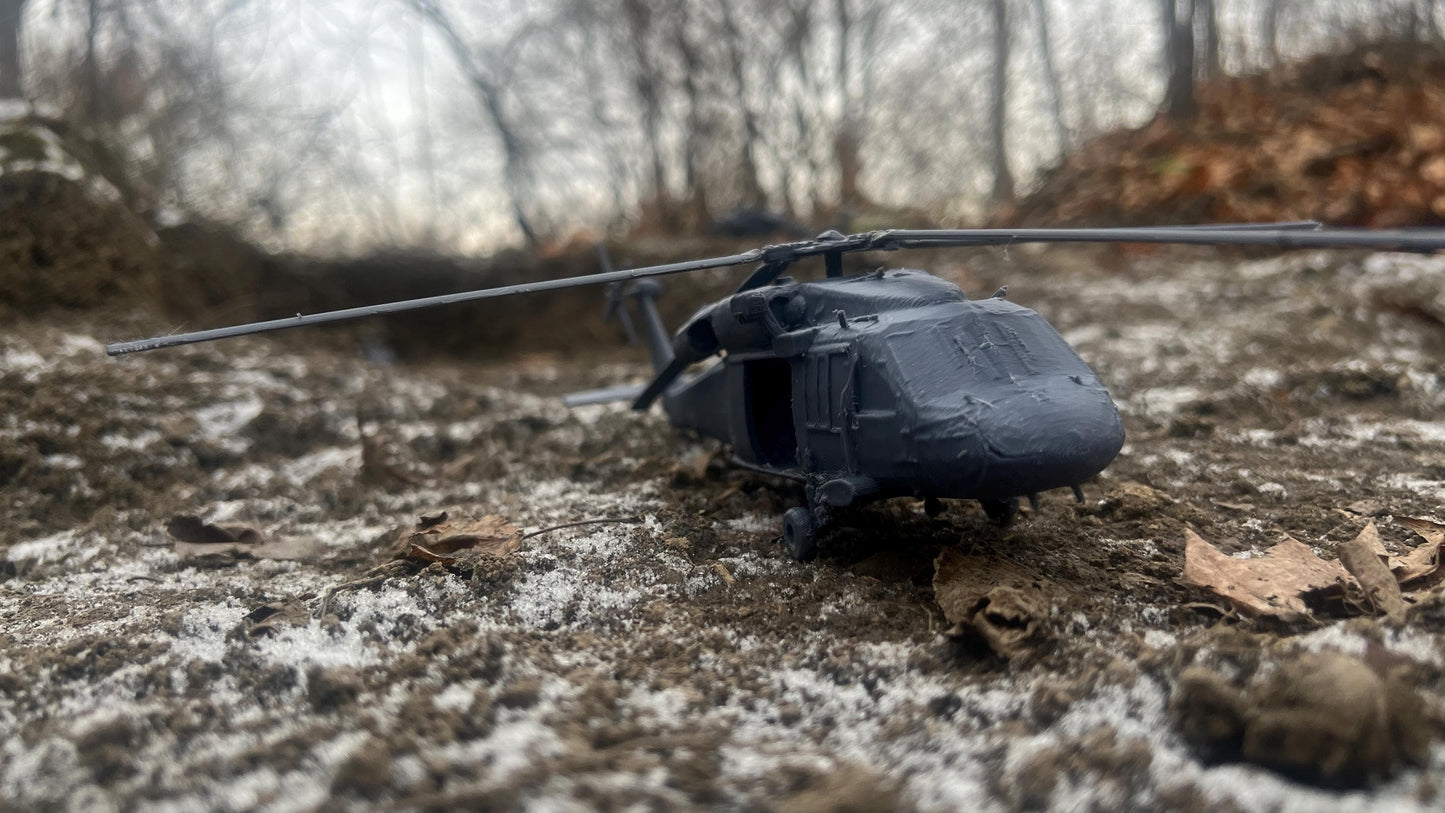 UH-60 :American Blackhawk Helicopter Model for Tabletop Wargaming
