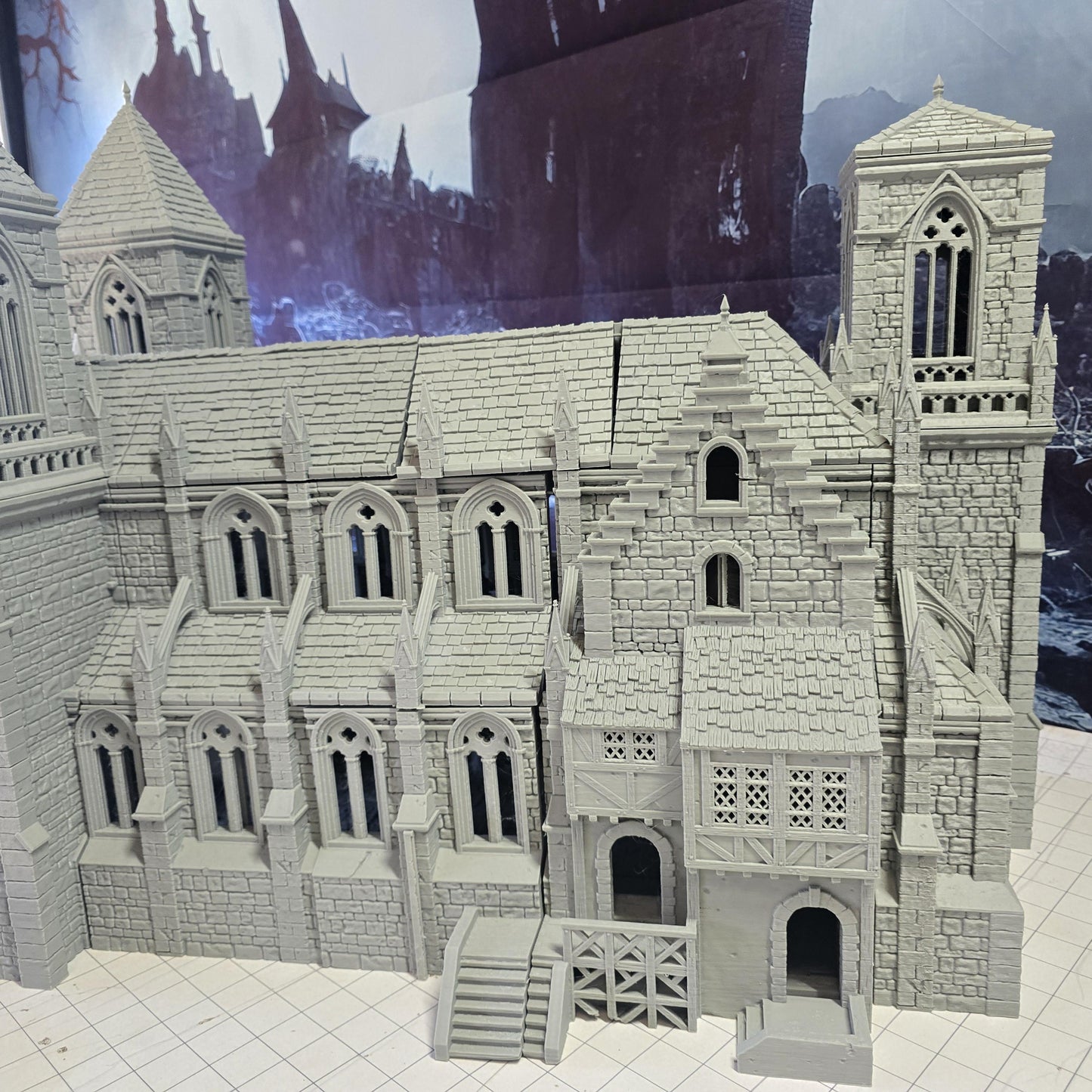 Leichheim Great Church: 28mm Medieval Gothic Cathedral Model - Ideal for Historical Tabletop RPGs and Diorama Displays