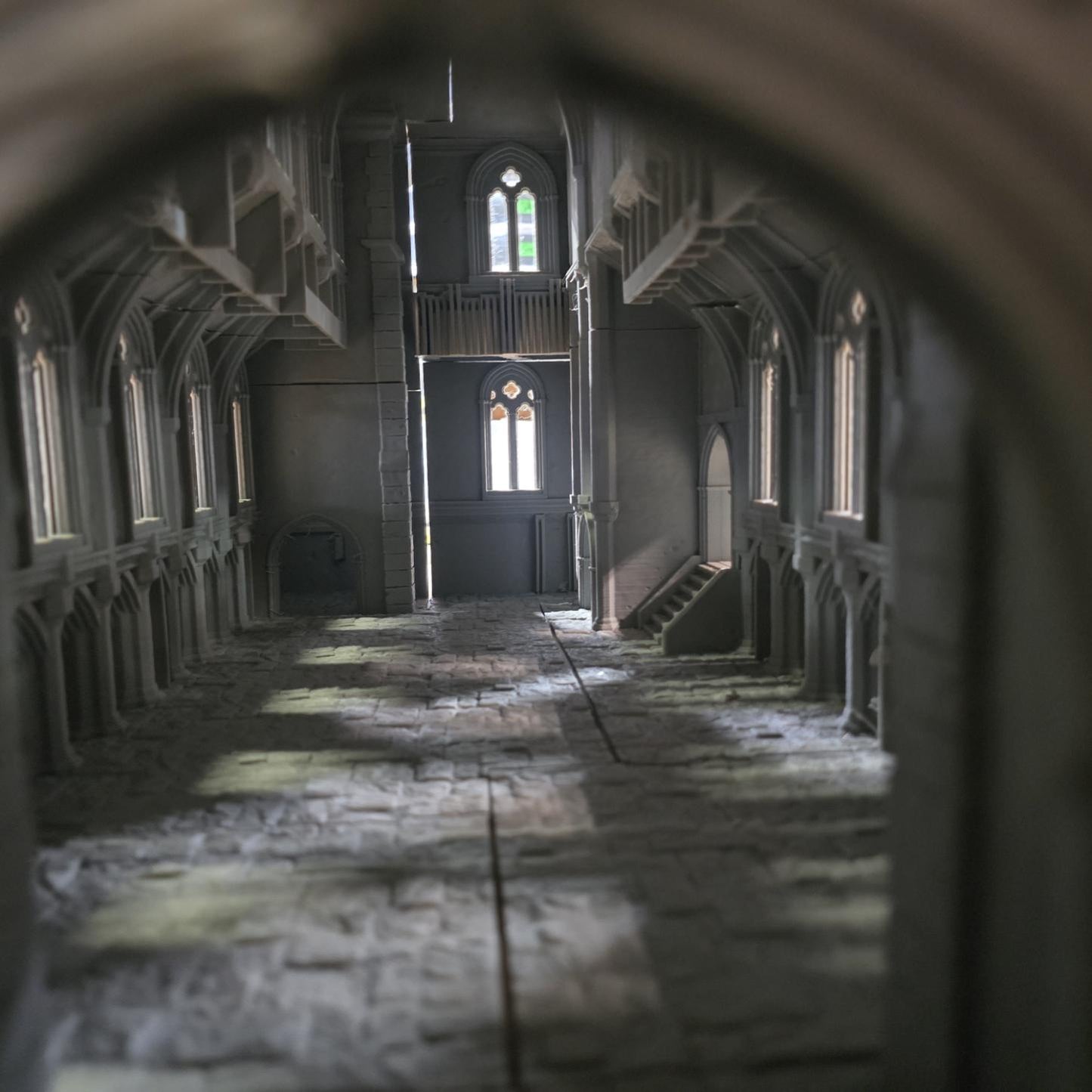 Leichheim Great Church: 28mm Medieval Gothic Cathedral Model - Ideal for Historical Tabletop RPGs and Diorama Displays