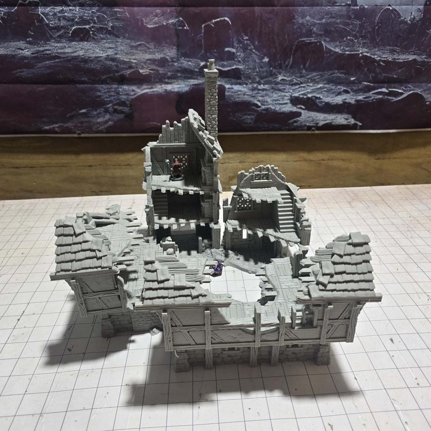 Barrenfall Manor Ruins: Medieval Manor in Ruins for D&D, Model Railroading, and Wargaming