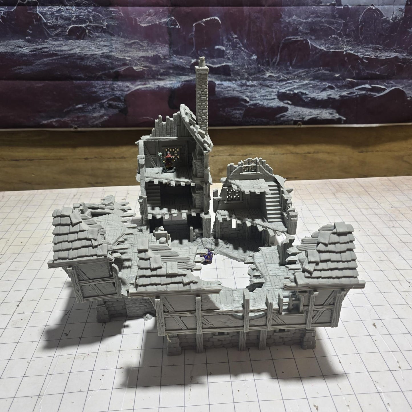 Barrenfall Manor Ruins: Medieval Manor in Ruins for D&D, Model Railroading, and Wargaming