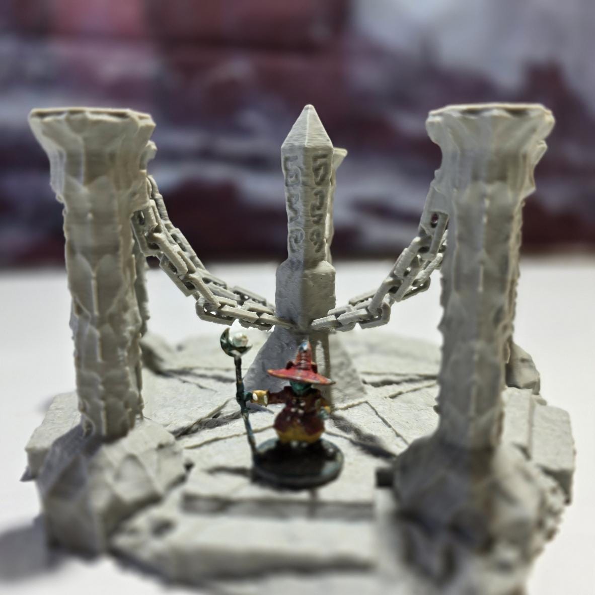 Chaos Chain Obelisk, 28mm