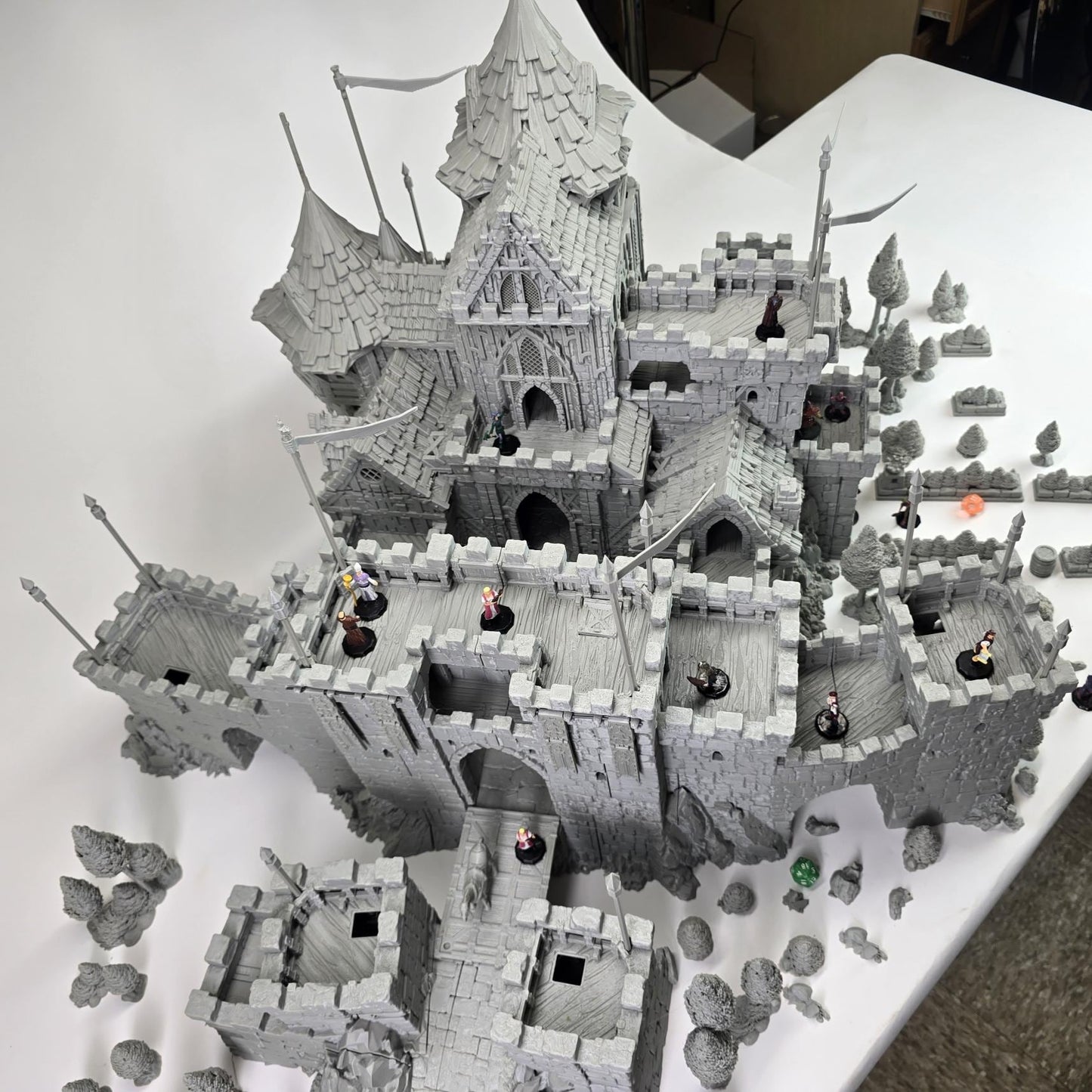 Guardia's Keep: Medieval Castle Fortress 28MM Tabletop Terrain, Model Railroading, Gaming