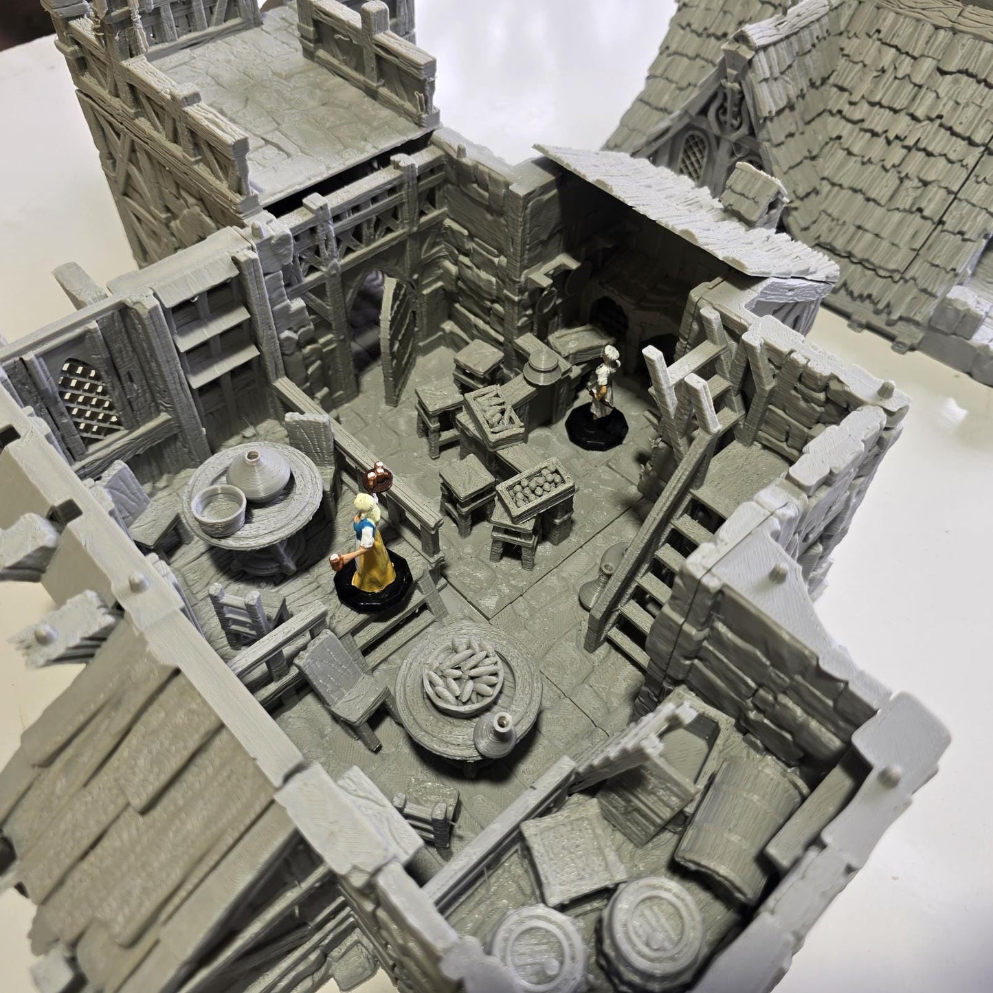 The Knights Keep Inn: Medieval Tavern & Fortress 28MM Tabletop Terrain