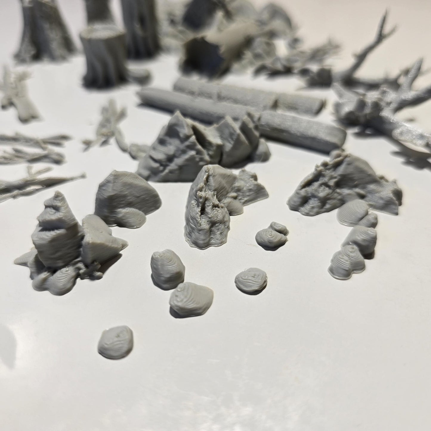 Fallen Woodland Debris Pack: Forest Scatter Terrain 28MM Tabletop Terrain, Model Railroading, Gaming