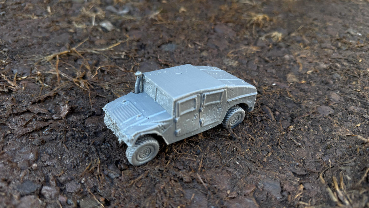 Destroyed Armored Humvee: (HMMWV) Modern Military Vehicle, Model Railroading, and Wargaming