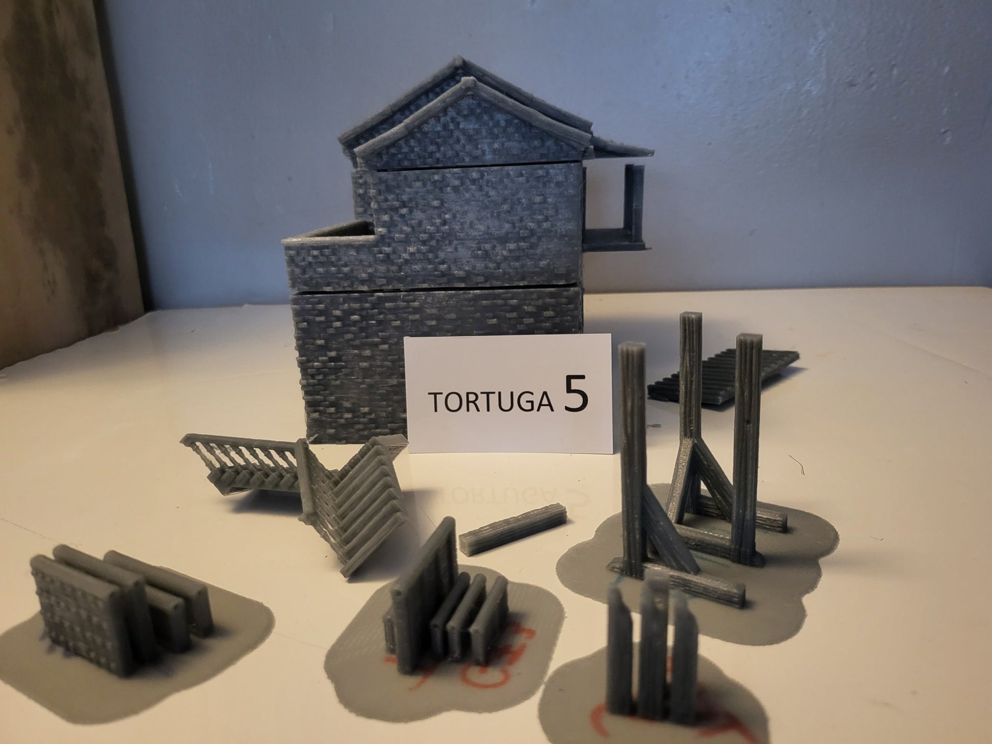 Pirate, Pirate Island, Spanish Island, Tortuga, Pirate Slum, SLum, Dark Realms, Dungeons and Dragons, Gift, Terrain, Tabletop Terrain, 28mm Terrain, Warhammer, Warhammer terrain, Warhammer Pirate, Pirates, DnD Terrain, Treasure Island, Tolkien