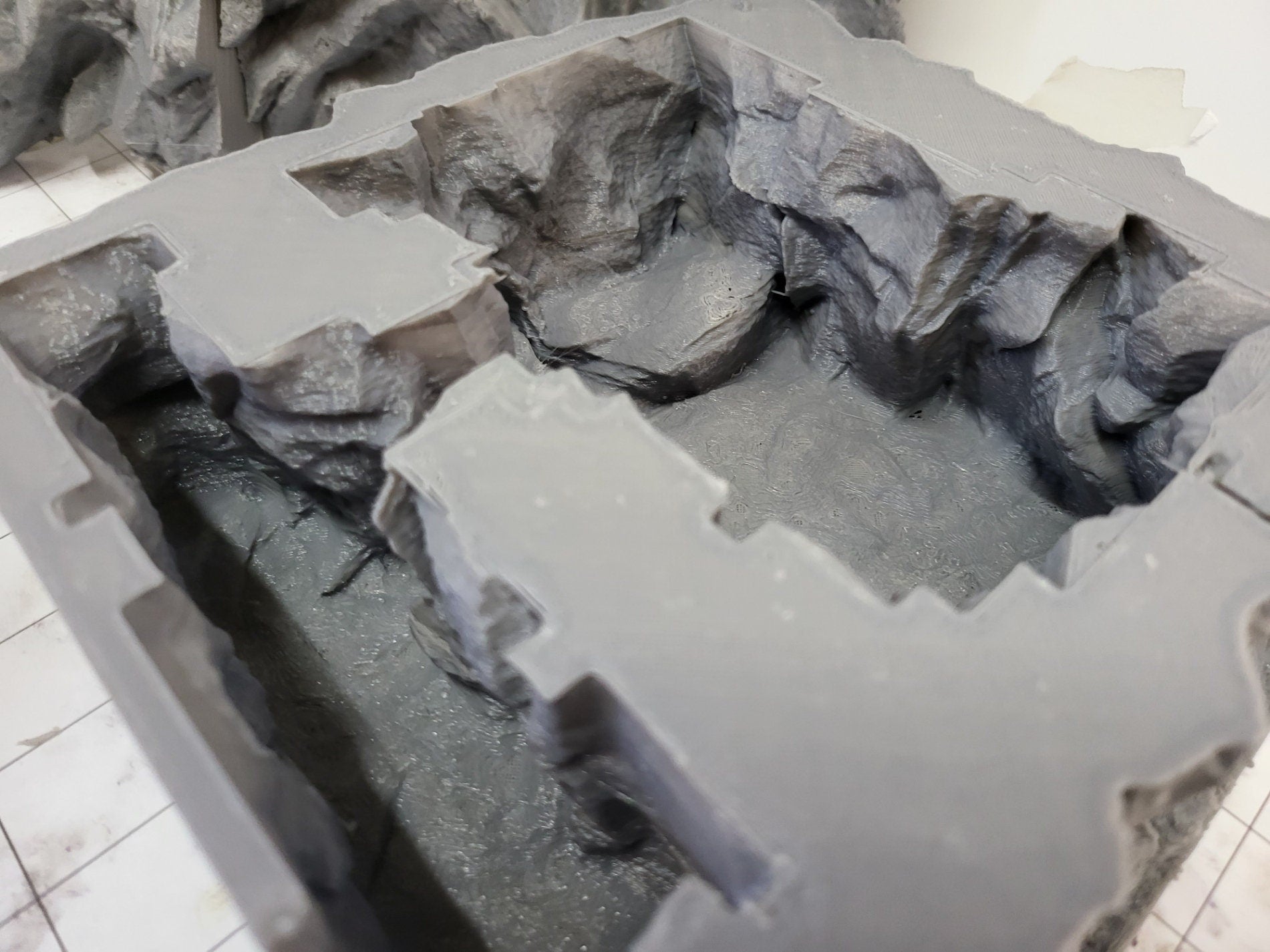 desert, desert walls, mud huts, desert house, dungeons and dragons, tabletop terrain, tabletop, desert market, desert town, sand village, hideout, cave, bandits, Small Desert Hideouts, Desert Cave, Secret Desert Lair, Bandits Lair, Bandits Hideout