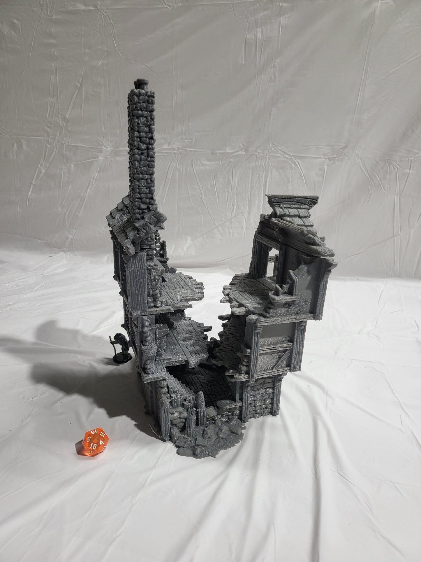 Ruins, Barenfall, Ruin terrain, War Terrain, Dark Realms, Tower, Tower Ruins, Arkenfel, Tower or Sorrow, Warhammer, Dungeons and Dragons, Warhammer Terrain, gift, Terrain Gift, 28mm terrain, Tabletop Terrain