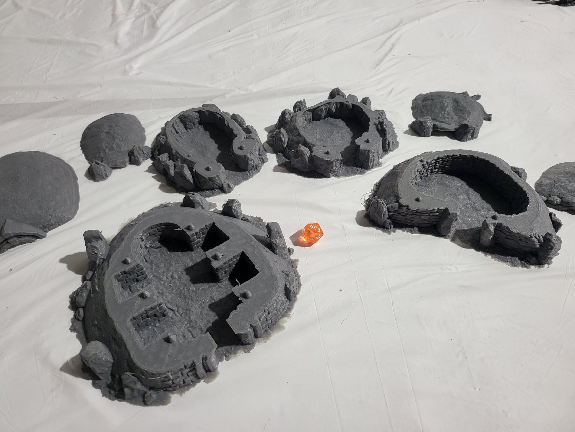 Wolds Barrow Village, Hobbit Burrows, Berrytyne Barrows, Burrows, Small Burrow Set, Dungeons and Dragons, Tabletop Terrain