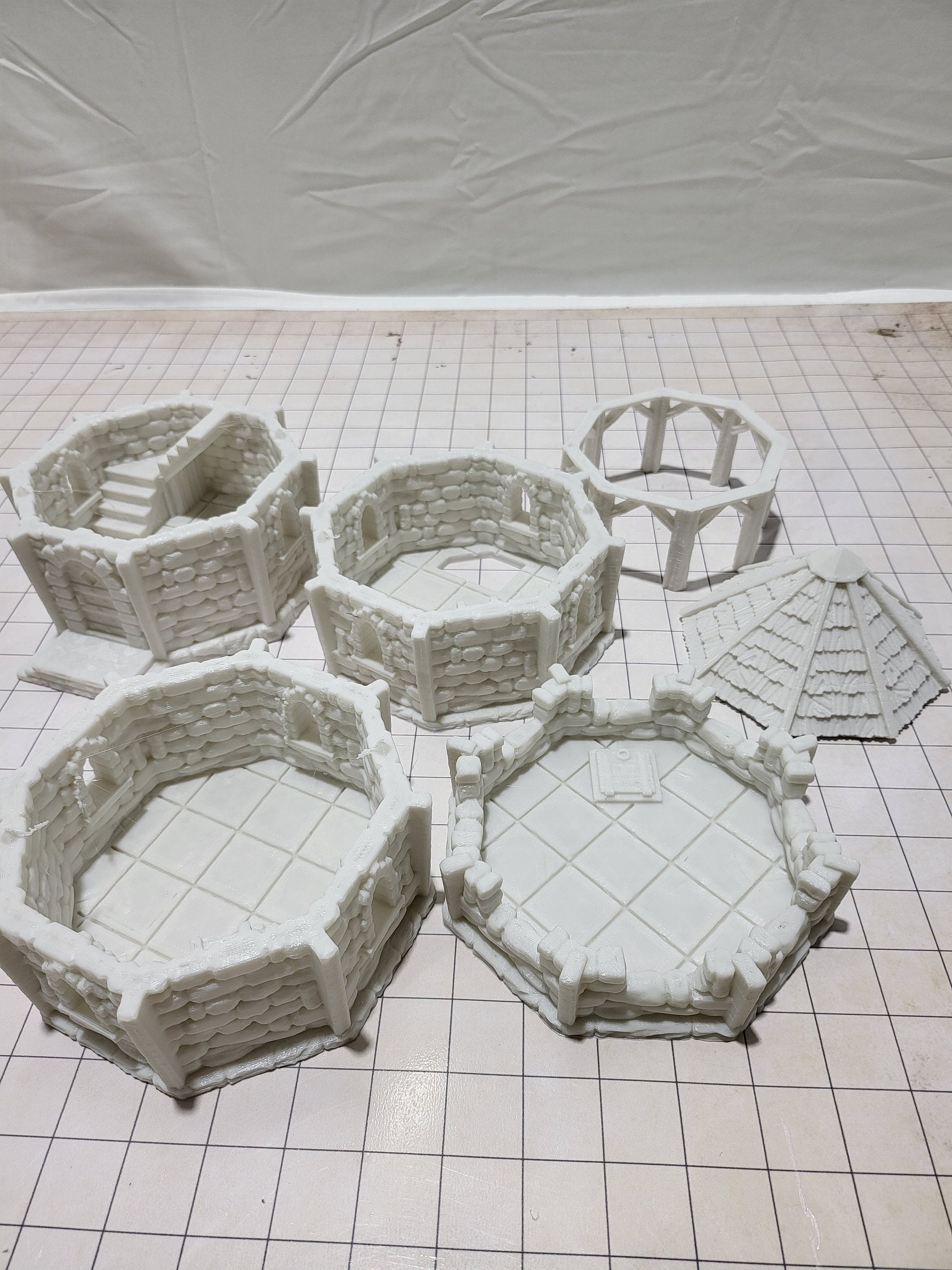 DnD Miniature, 40k Terrain, Train Terrain, Tabletop Town, Tabletop Game, Dnd Table, DND Terrain, DND Miniatures, gaming terrain, 28mm Castle, 28mm Terrain, warhammer, time keeper