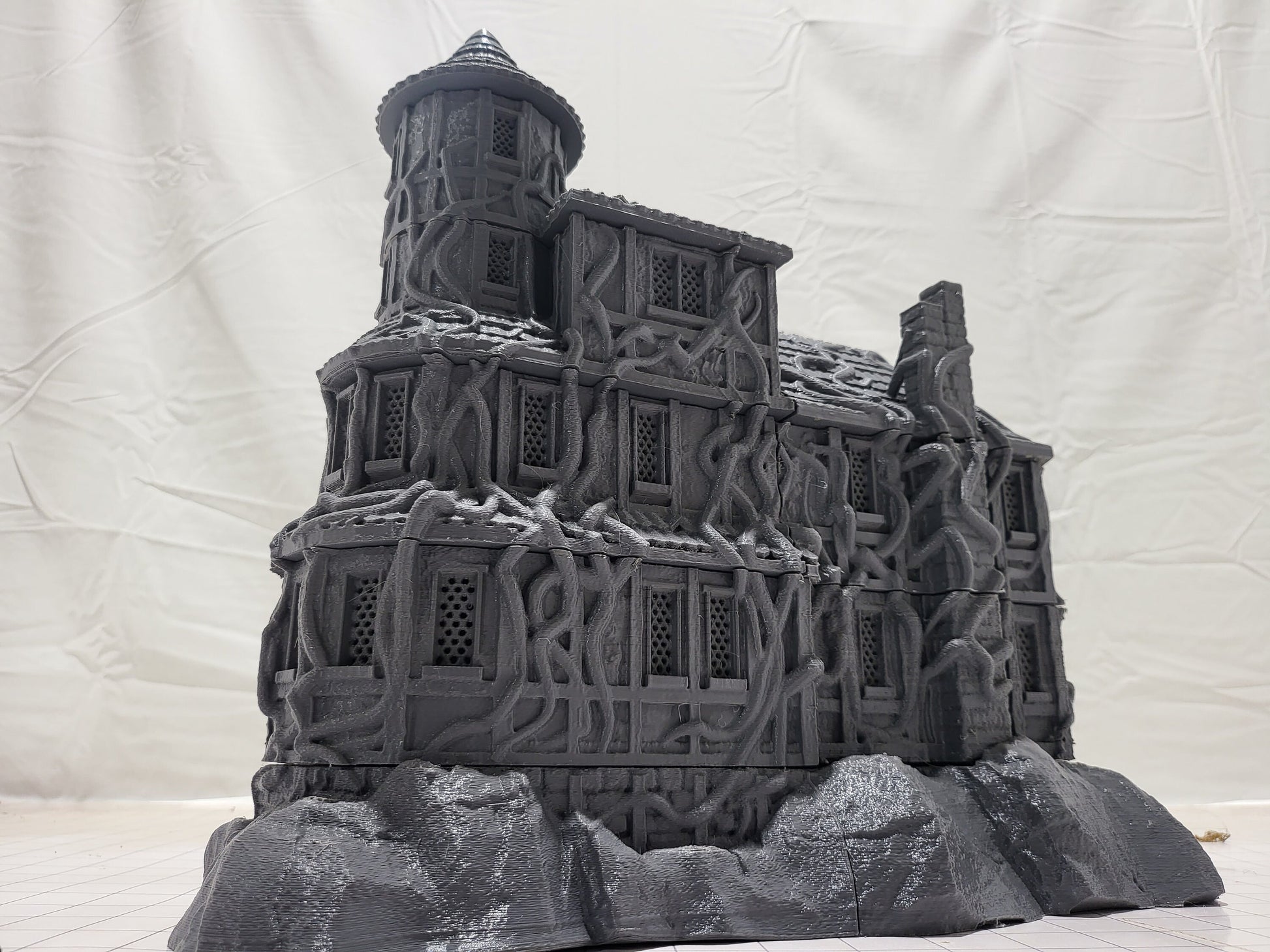 Cultist Manor, Forgotten Manor, Secluded Manor, Dungeons and Dragons, Lunatic Hideout, Chaotic terrain