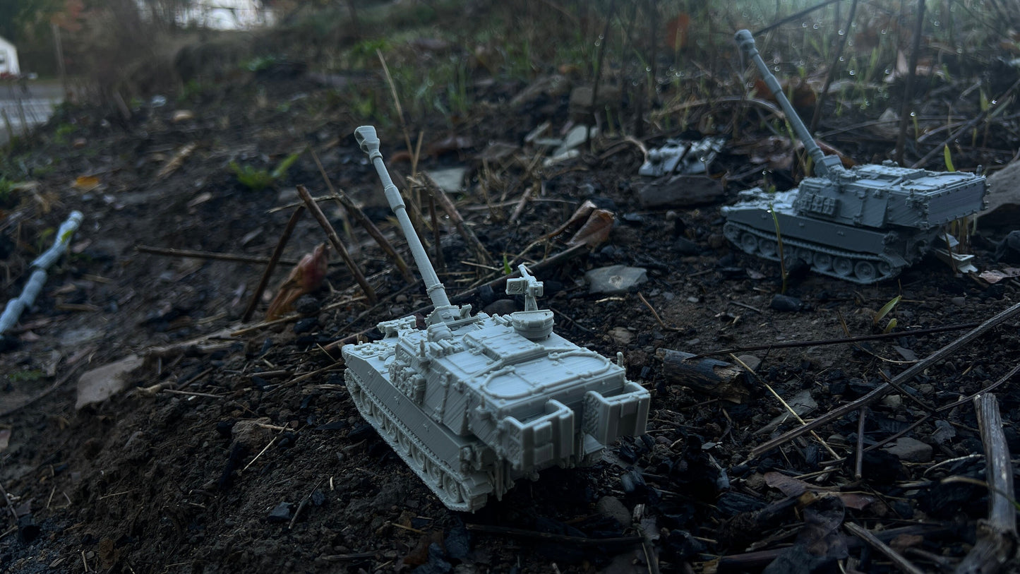 M109a2 Paladin, Modern warfare, artillery, Tabletop terrain, WW2, Modern tank,