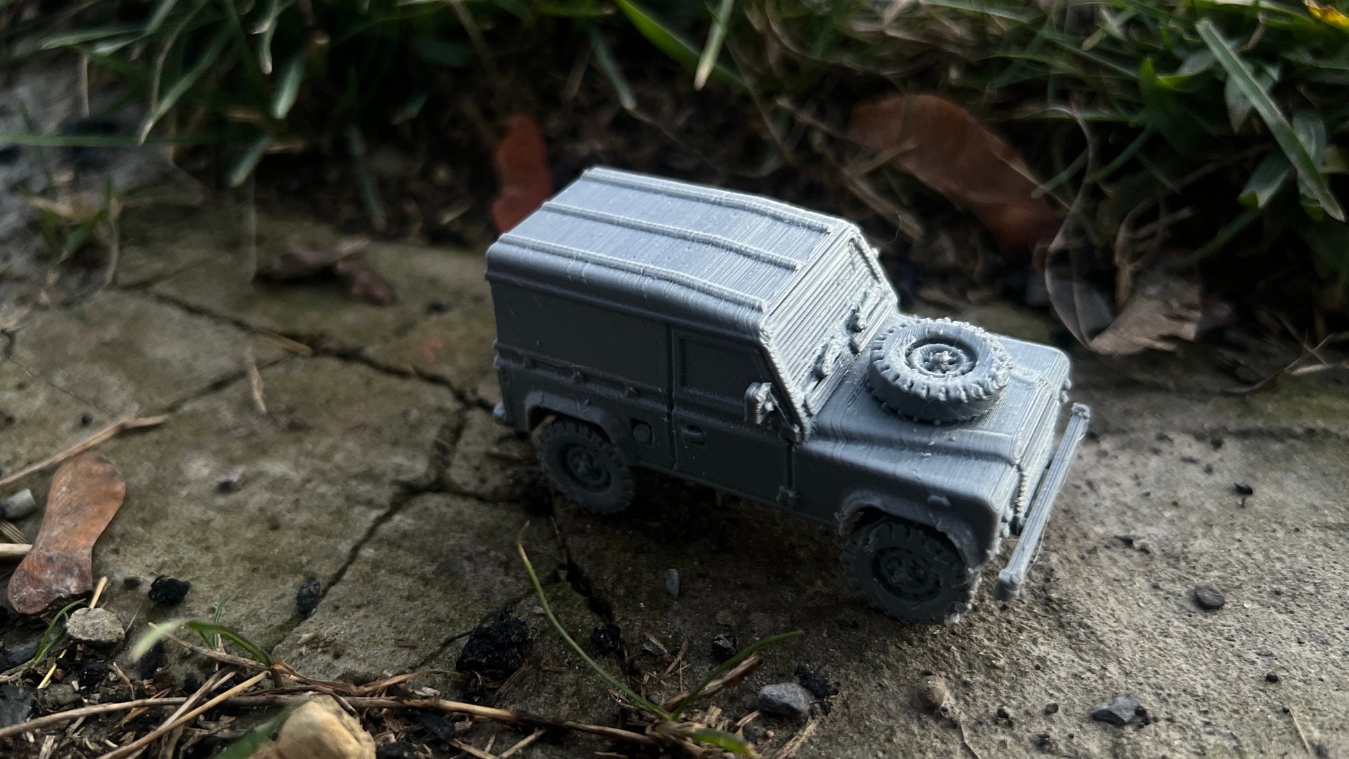 Land rover 90 hard cover, car, Modern warfare, Tabletop terrain, WW2, Modern tank,