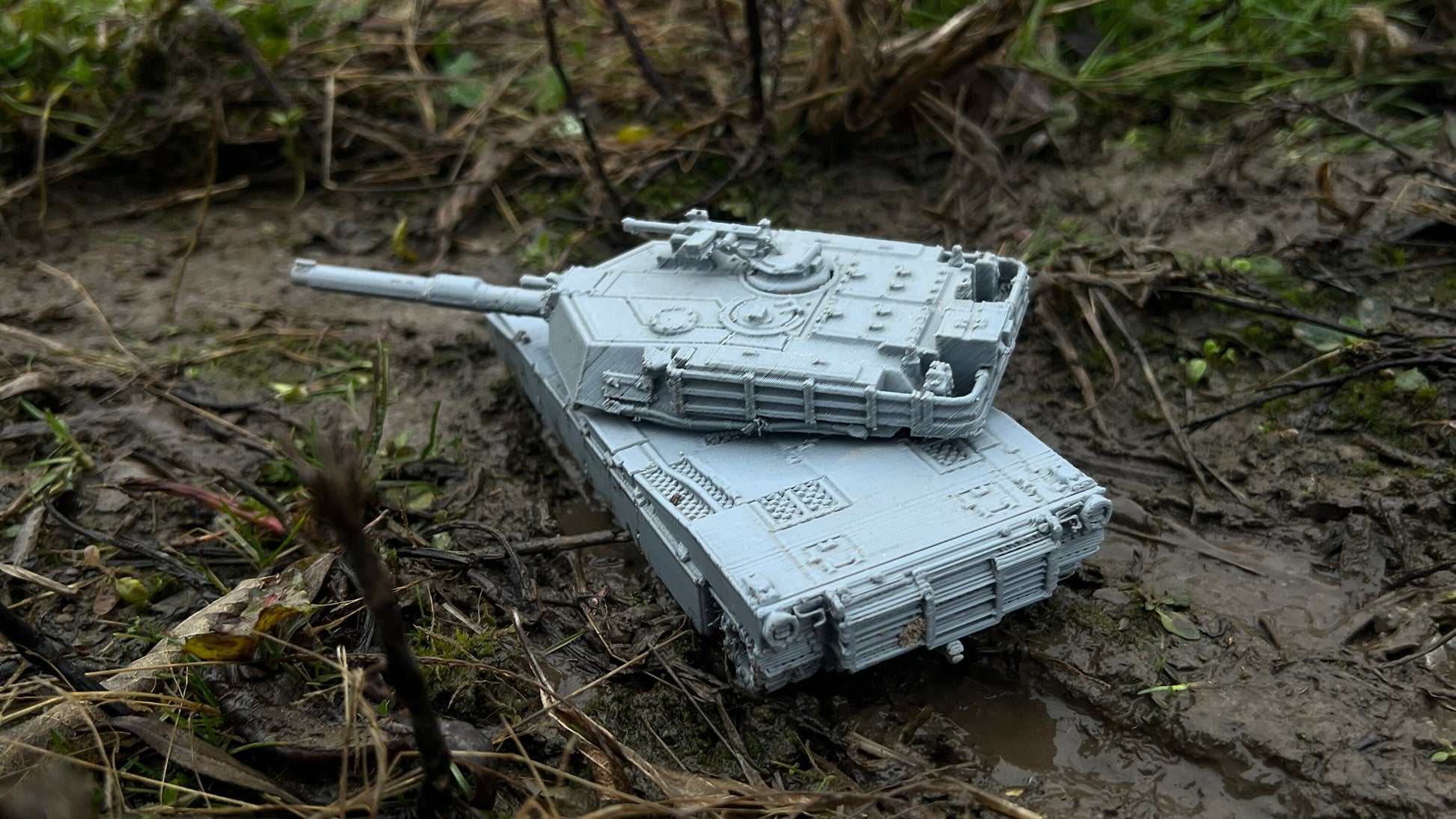 M1A1 Abrams , Modern warfare, Tabletop terrain, WW2, Modern tank,