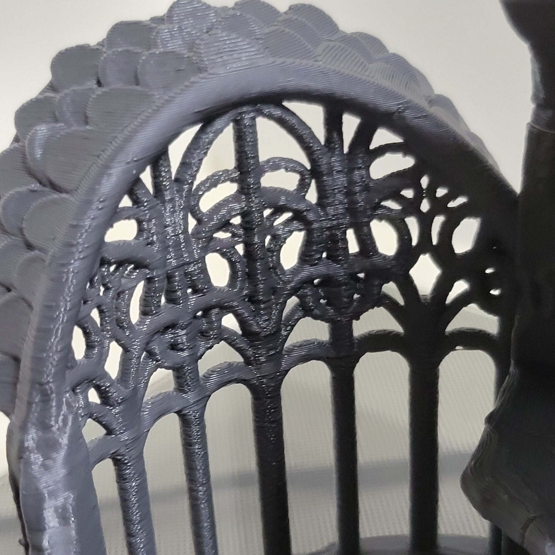 A detailed 3D-printed model of a ruined Elven watchtower for tabletop RPGs like DnD and Pathfinder. Features include intricate stone walls, elegant arches, and remnants of Elven craftsmanship. Perfect for fantasy and historical settings