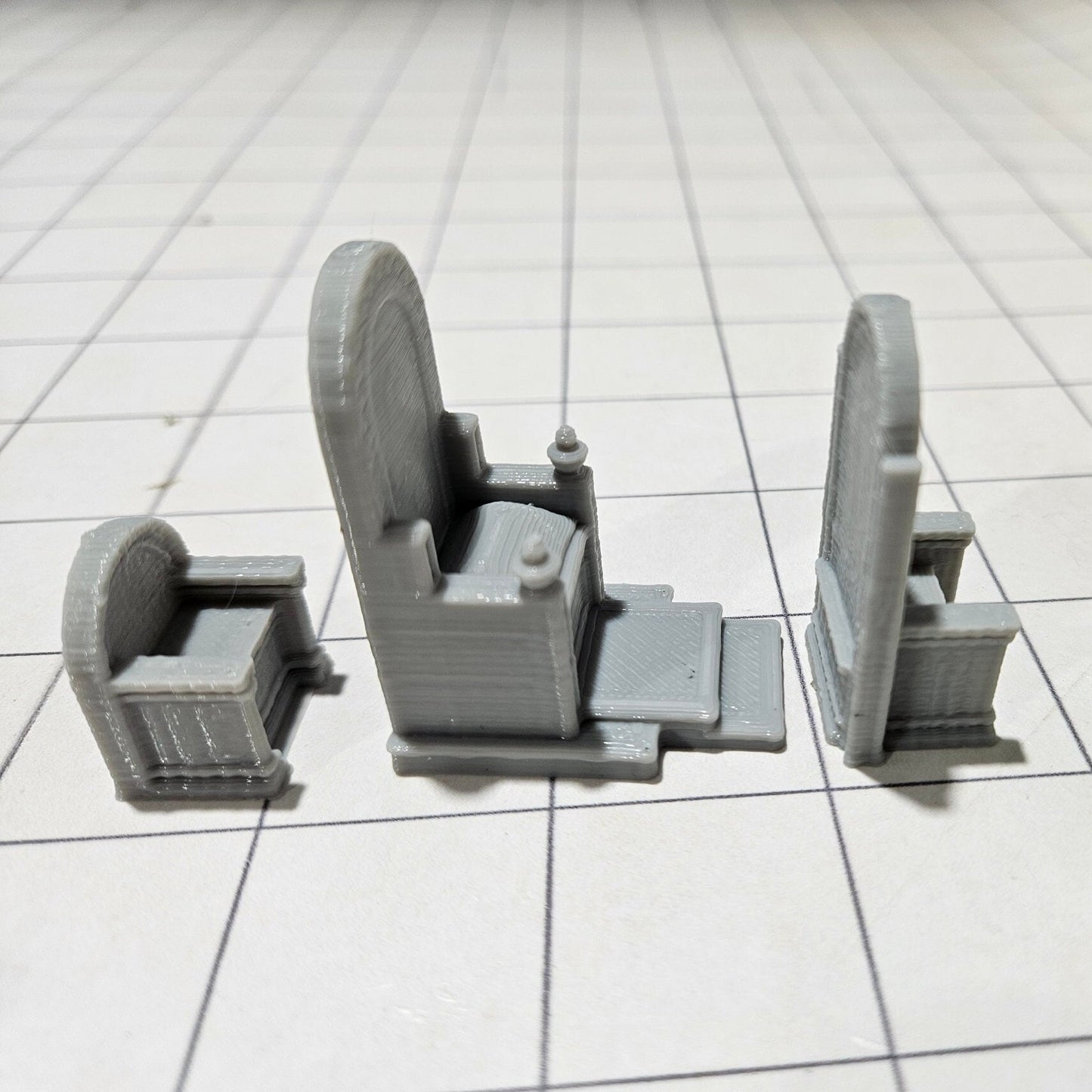 DnD Miniature, 40k Terrain, Train Terrain, Tabletop Town, Tabletop Game, Dnd Table, DND Terrain, DND Miniatures, gaming terrain, 28mm Terrain, Throne, inn, tavern, set, Gate and walls, gatehouse, gate, walls, dnd, Castle, King, Queen