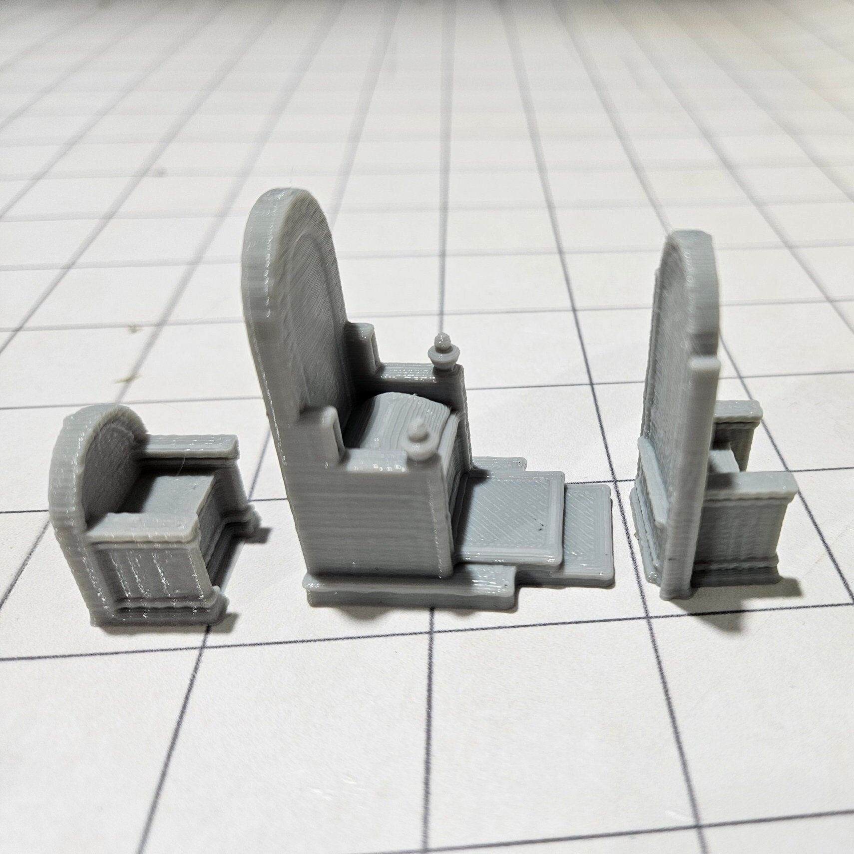 DnD Miniature, 40k Terrain, Train Terrain, Tabletop Town, Tabletop Game, Dnd Table, DND Terrain, DND Miniatures, gaming terrain, 28mm Terrain, Throne, inn, tavern, set, Gate and walls, gatehouse, gate, walls, dnd, Castle, King, Queen