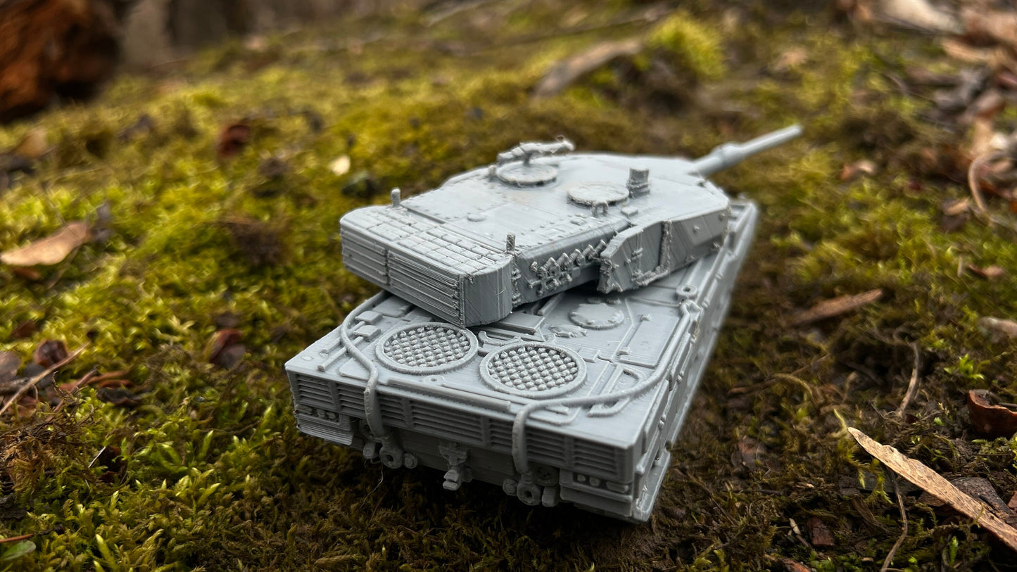 Leopard 2 PL Polish Tank for Tabletop Wargaming - Modern Warfare Model