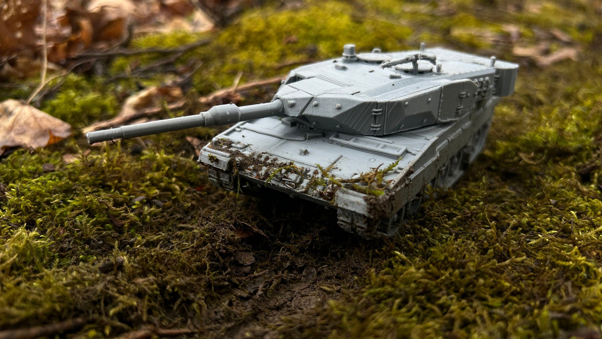 Leopard 2 PL Polish Tank for Tabletop Wargaming - Modern Warfare Model