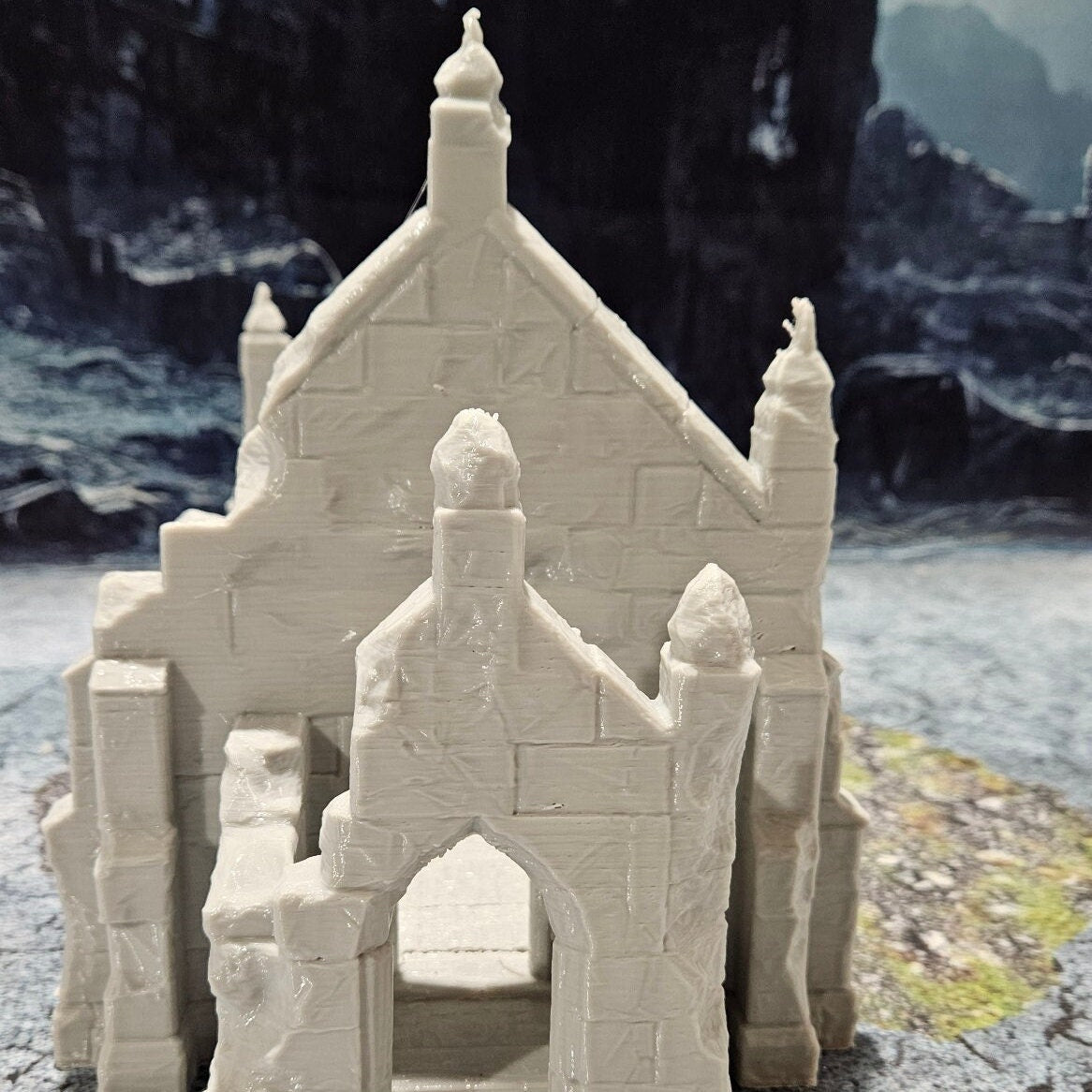 DnD Miniature, 40k Terrain,Train Terrain,Tabletop Town,Tabletop Game,Dnd Table,DND Terrain,DND Miniatures,gaming terrain,inn,taverntemple, temple ruins, this temple is a huge reminder of the fall of religion, dungeons & dragons ruin, mordheim, damned