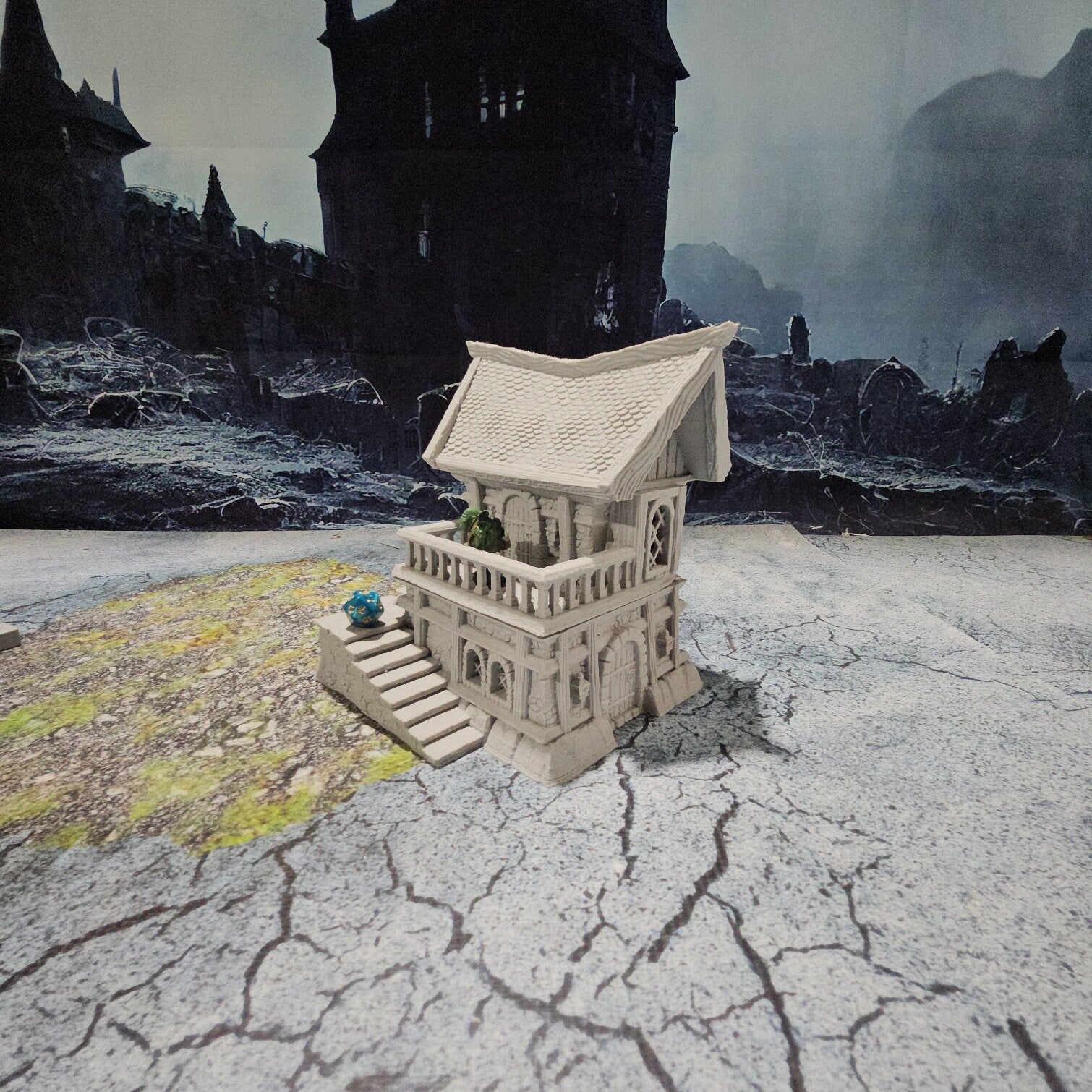 House 3 - City of Zurgnan - 28mm Scale - Mujjasforge - Warhammer - Dungeons and Dragons - 28mm Terrain - warhammer terrain