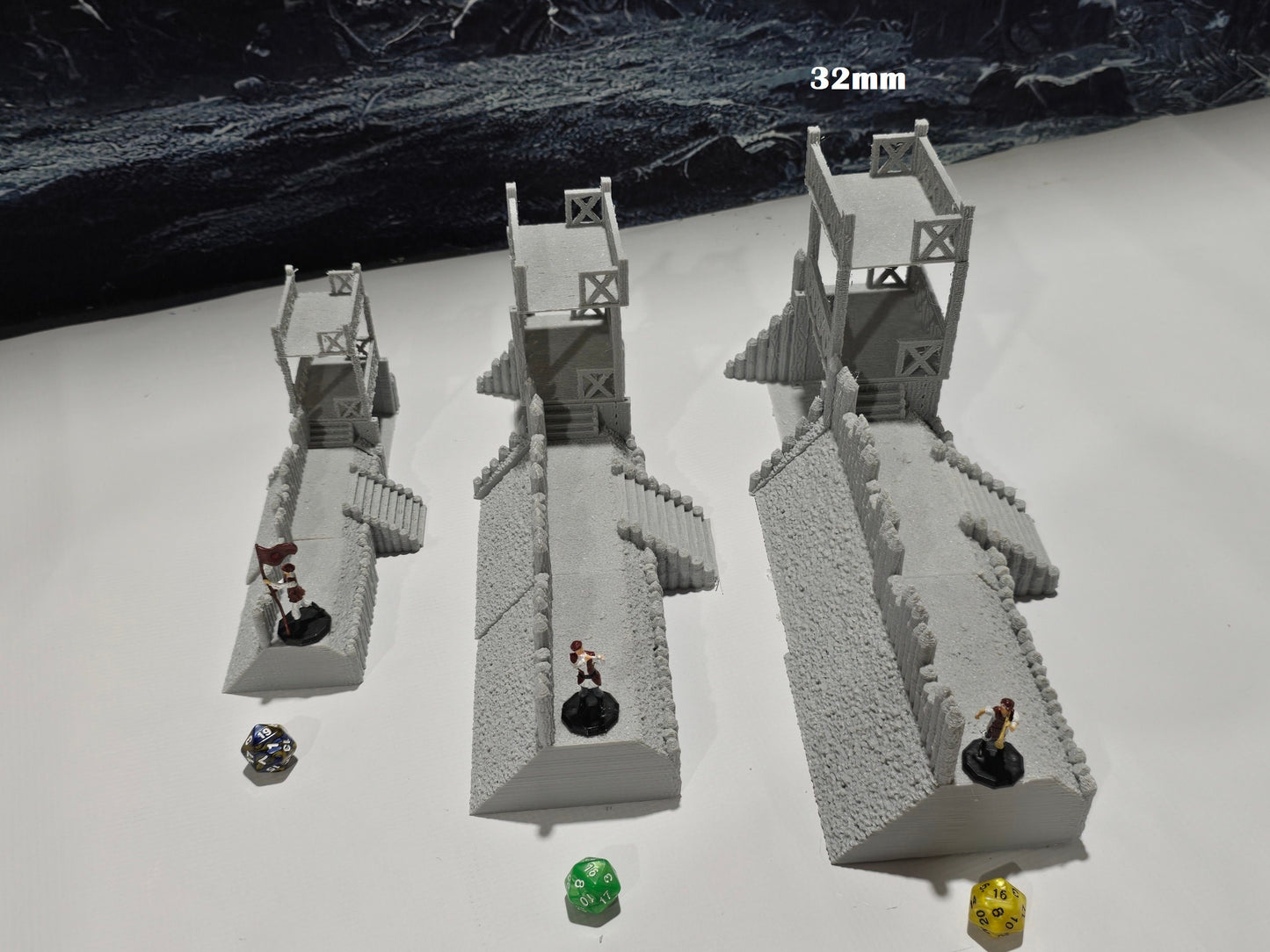 Desert Wall Kit for tabletop wargaming with detailed walls, defensive towers, and gates. Ideal for desert fortifications, Roman camps, and recreating the Battle of Alesia in Warhammer, D&D, Pathfinder, and historical-themed games.