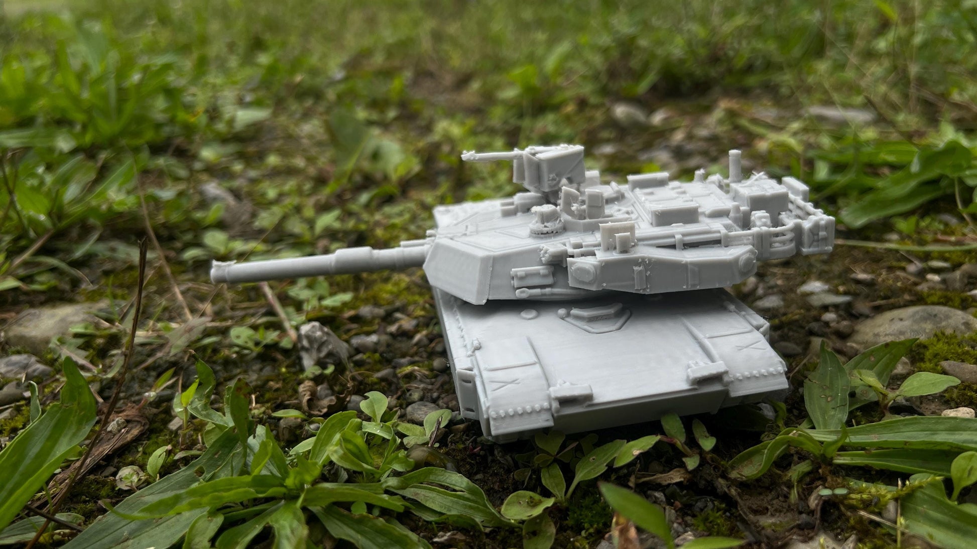 M1A2C SEP V3, Modern warfare, Tabletop terrain, WW2, Modern tank,