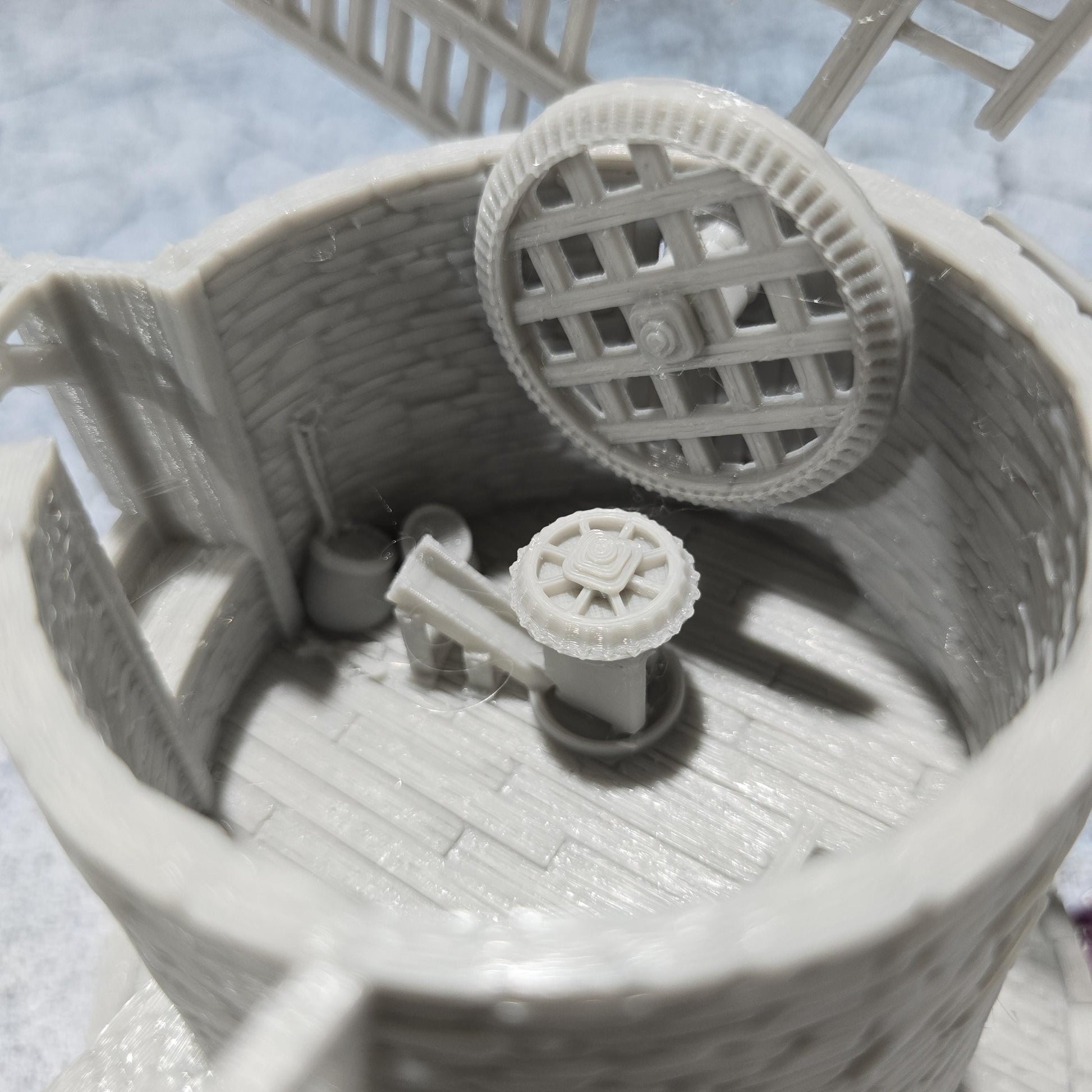 Greendale Windmill: Historical Colonial Windmill for D&D, Model Railroading, and Wargaming