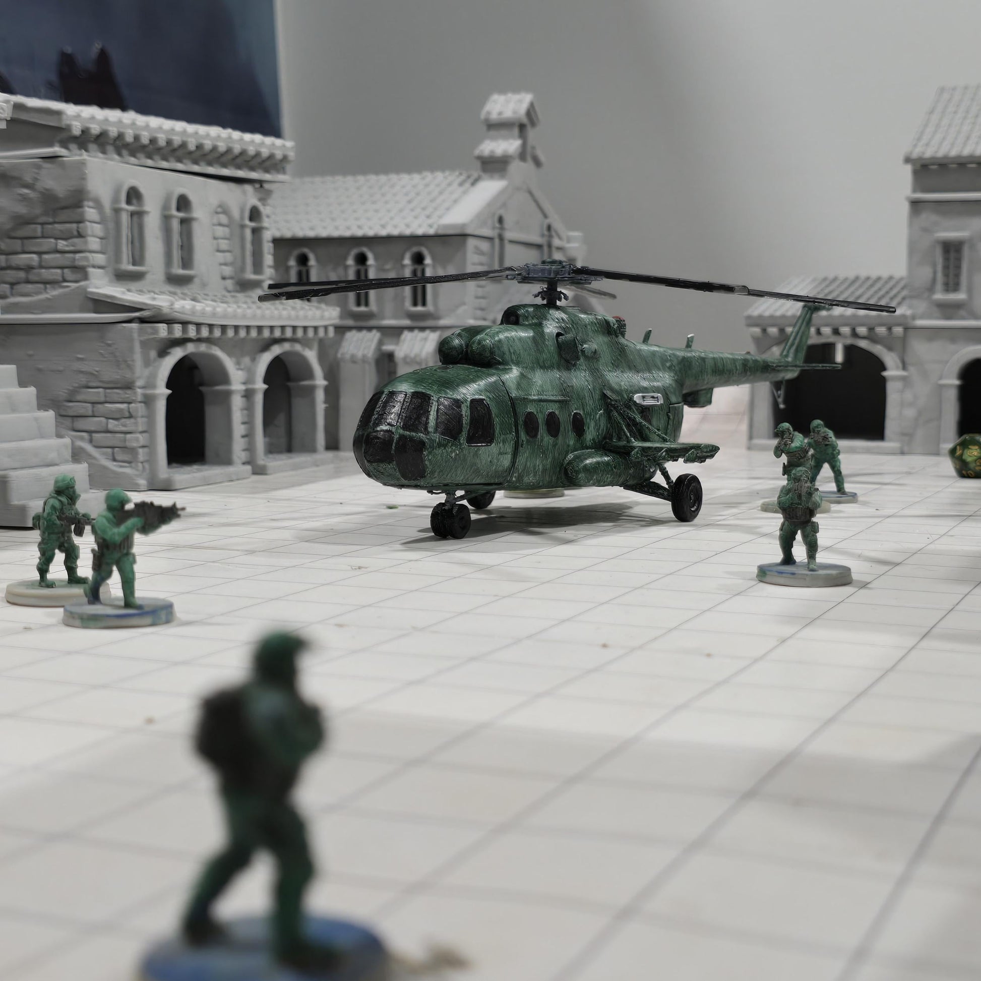 MIL MI-8, MI-8 Hip, cold war Helicopter, cold war, Helicopter, Russian, Tabletop terrain, tabletop gaming, Tank,