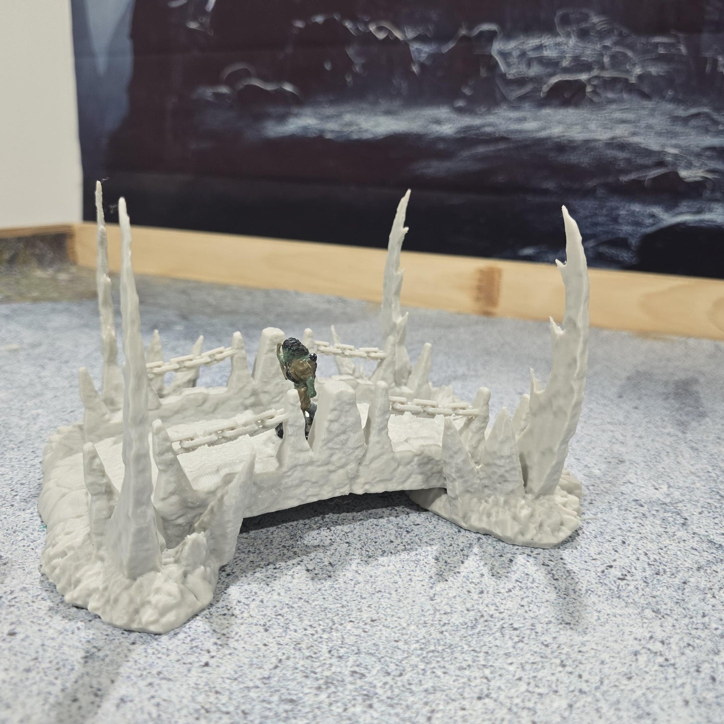 Chaos Bridge, 28mm