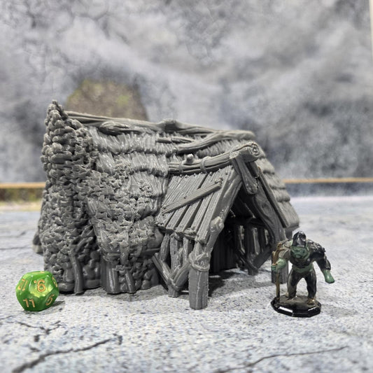 &quot;Explore the life of a Viking with this accurately modeled Common House, featuring a detailed interior and rugged exterior, perfect for historical tabletop games.&quot;
