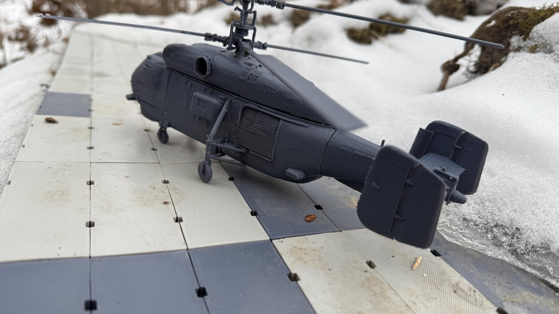 KA-32, Kamov ka-32, cold war Helicopter, cold war, Helicopter, Russian, Tabletop terrain, tabletop gaming, Tank, civilian,