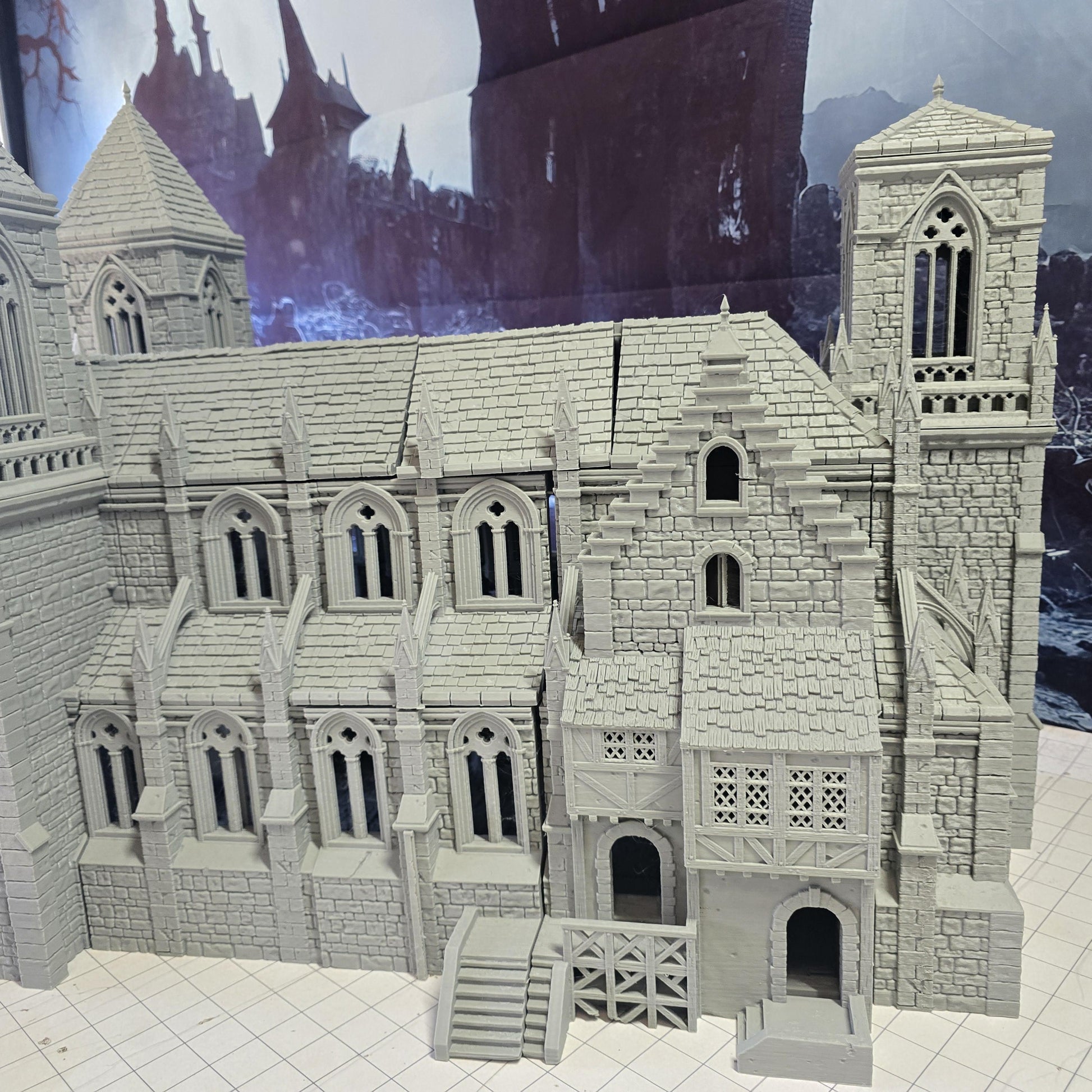 Leichheim Great Church: 28mm Medieval Gothic Cathedral Model - Ideal for Historical Tabletop RPGs and Diorama Displays