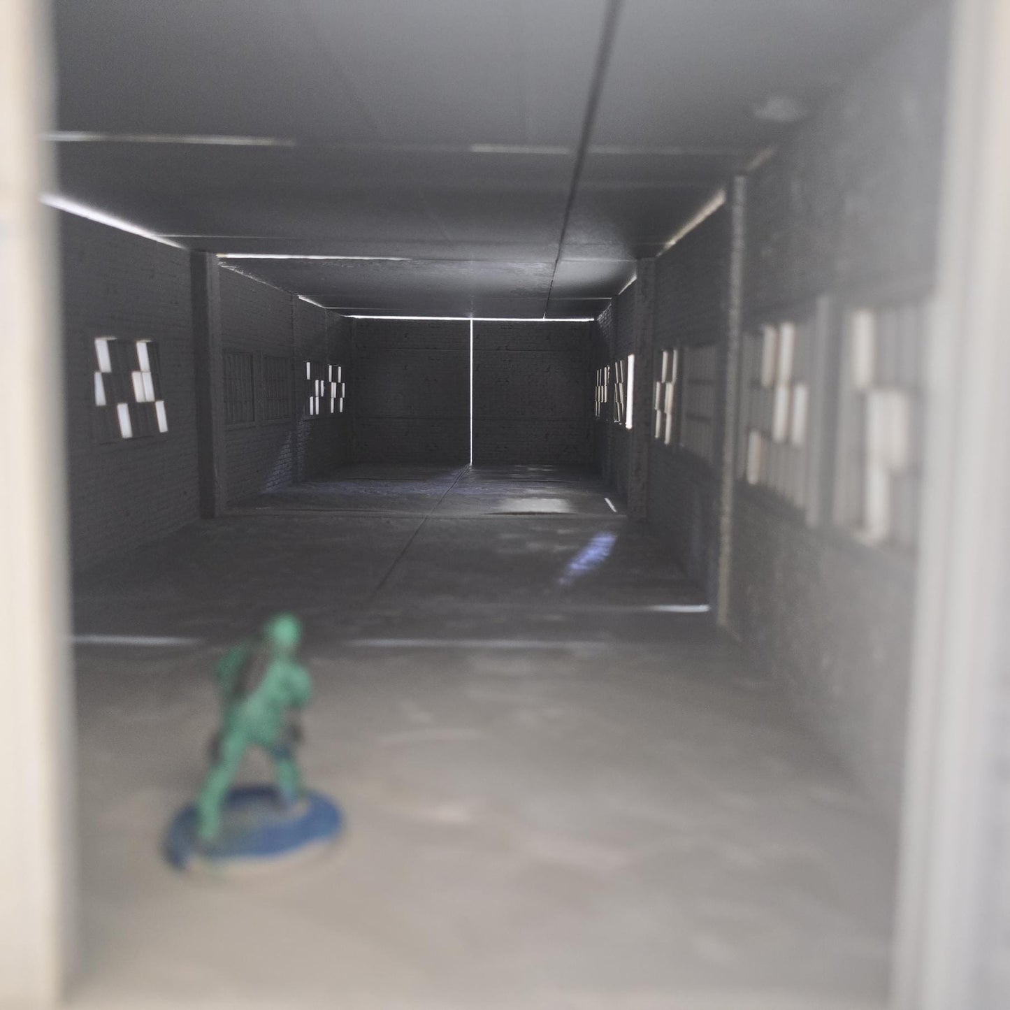 Ruined Factory Warehouse: 20th Century Industrial Building 28MM Tabletop Terrain, Model Railroading, Gaming