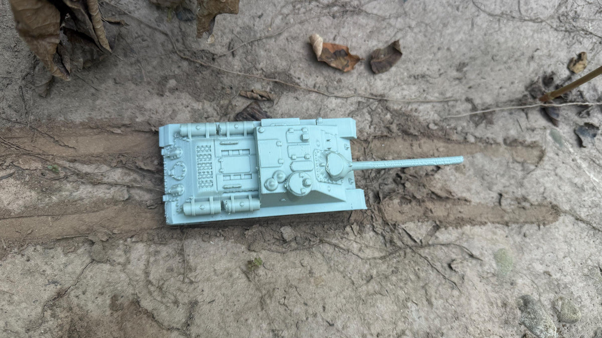 SU-100 Assault Gun: WWII Soviet Tank Destroyer 28MM Tabletop Terrain, Model Railroading, Gaming