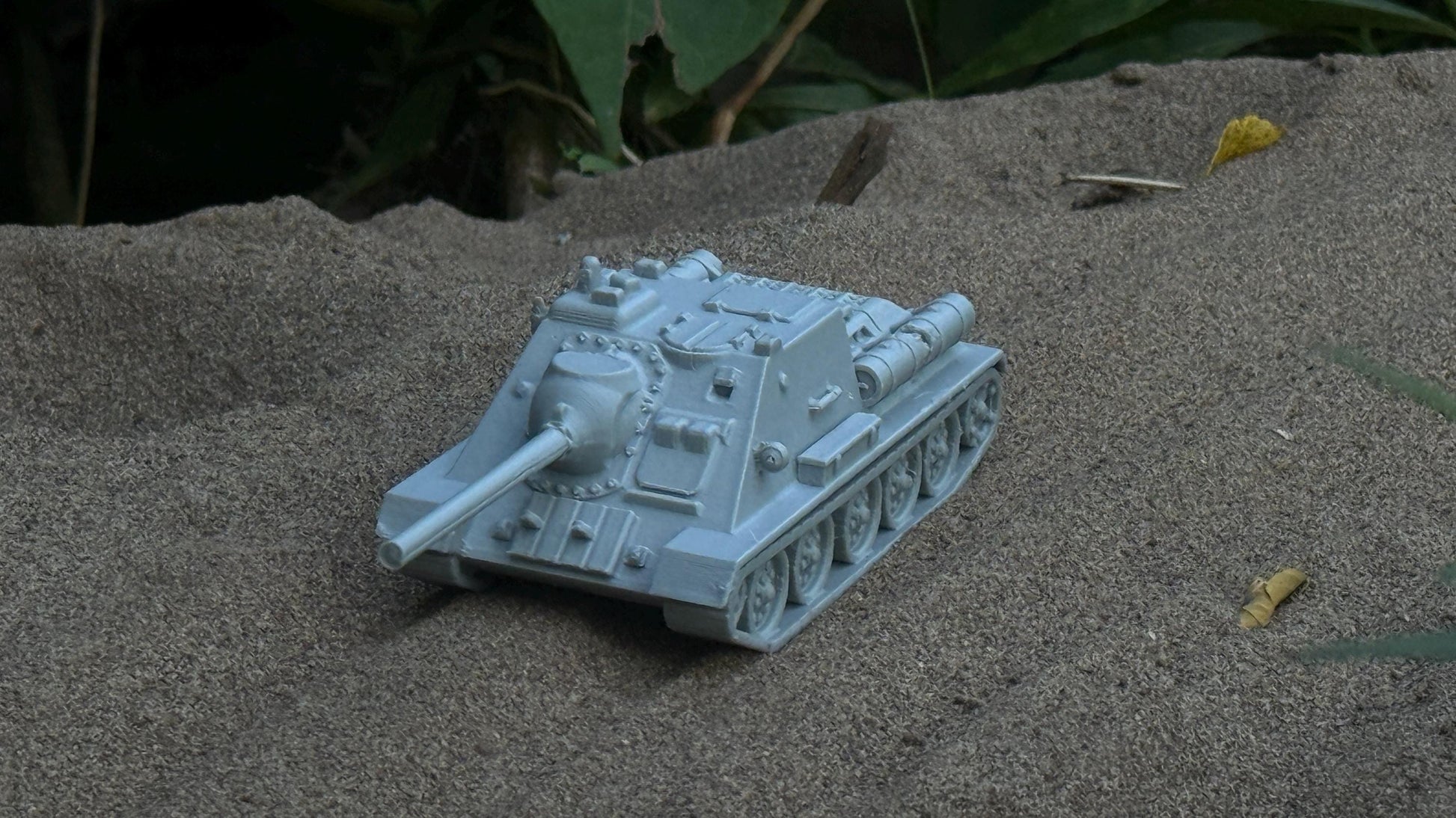 SU-85 Assault Gun: WWII Soviet Tank Destroyer 28MM Tabletop Terrain, Model Railroading, Gaming
