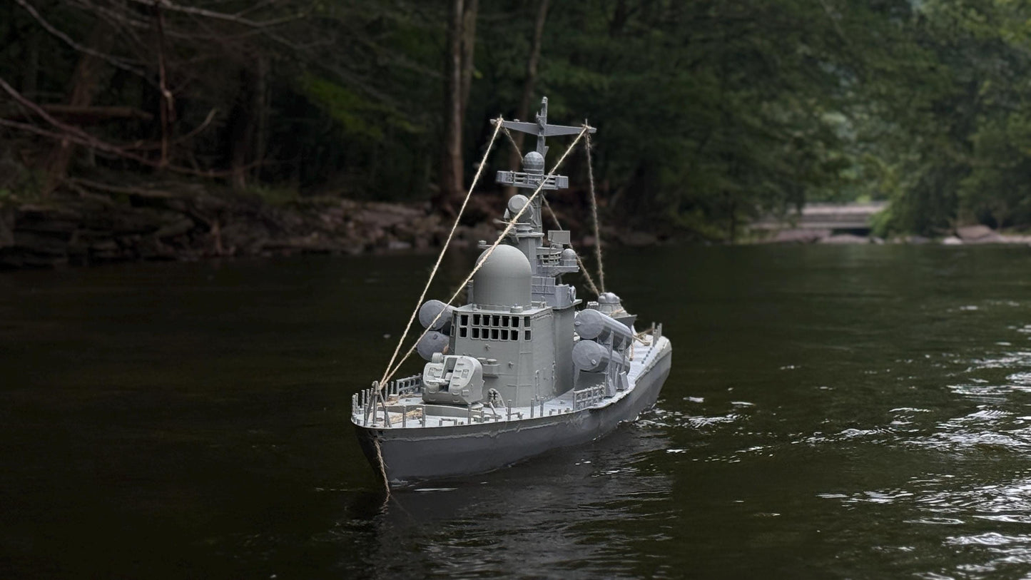 Tarantul class Corvette, Missile Corvette, patrol boat, Russian navy, Soviet, Navy, Ship, Attack boat, Hollow interior.