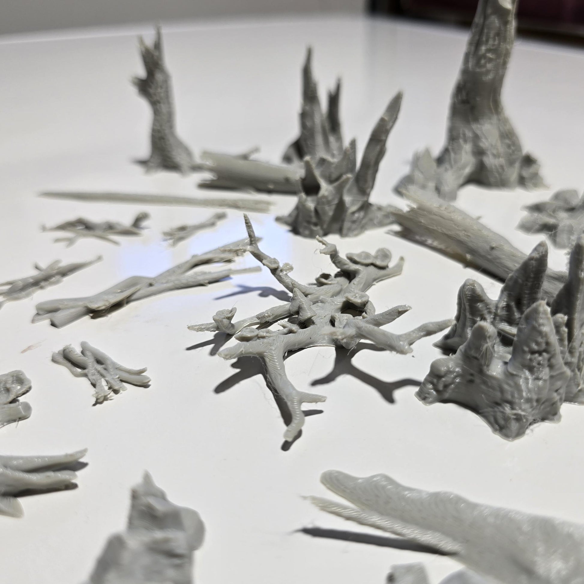 Fallen Woodland Expansion Pack: Stumps, Roots & Tree Remnants, Forest Scatter Terrain 28MM Tabletop Terrain, Gaming, Kingdom of Guardia