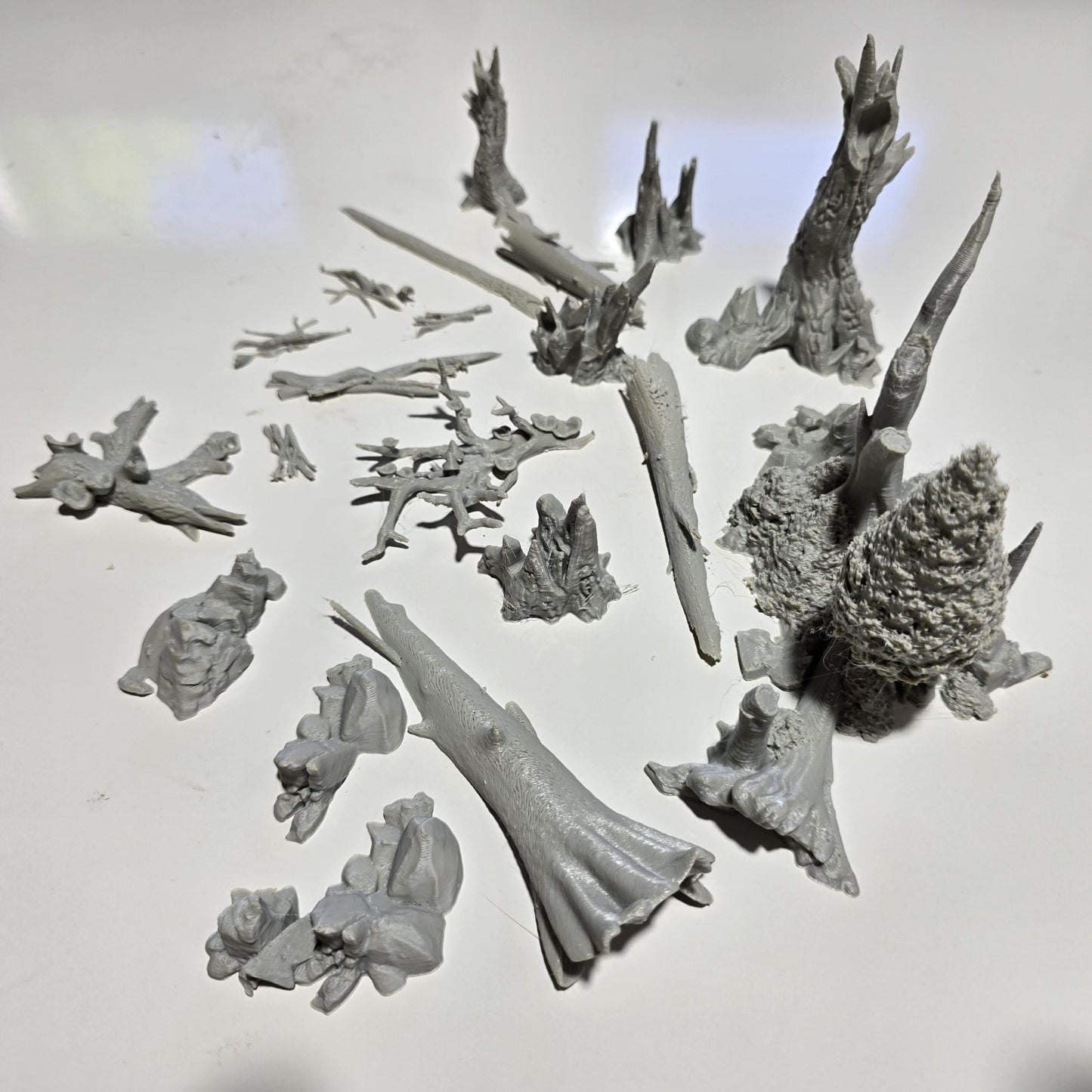 Fallen Woodland Expansion Pack: Stumps, Roots & Tree Remnants, Forest Scatter Terrain 28MM Tabletop Terrain, Gaming, Kingdom of Guardia