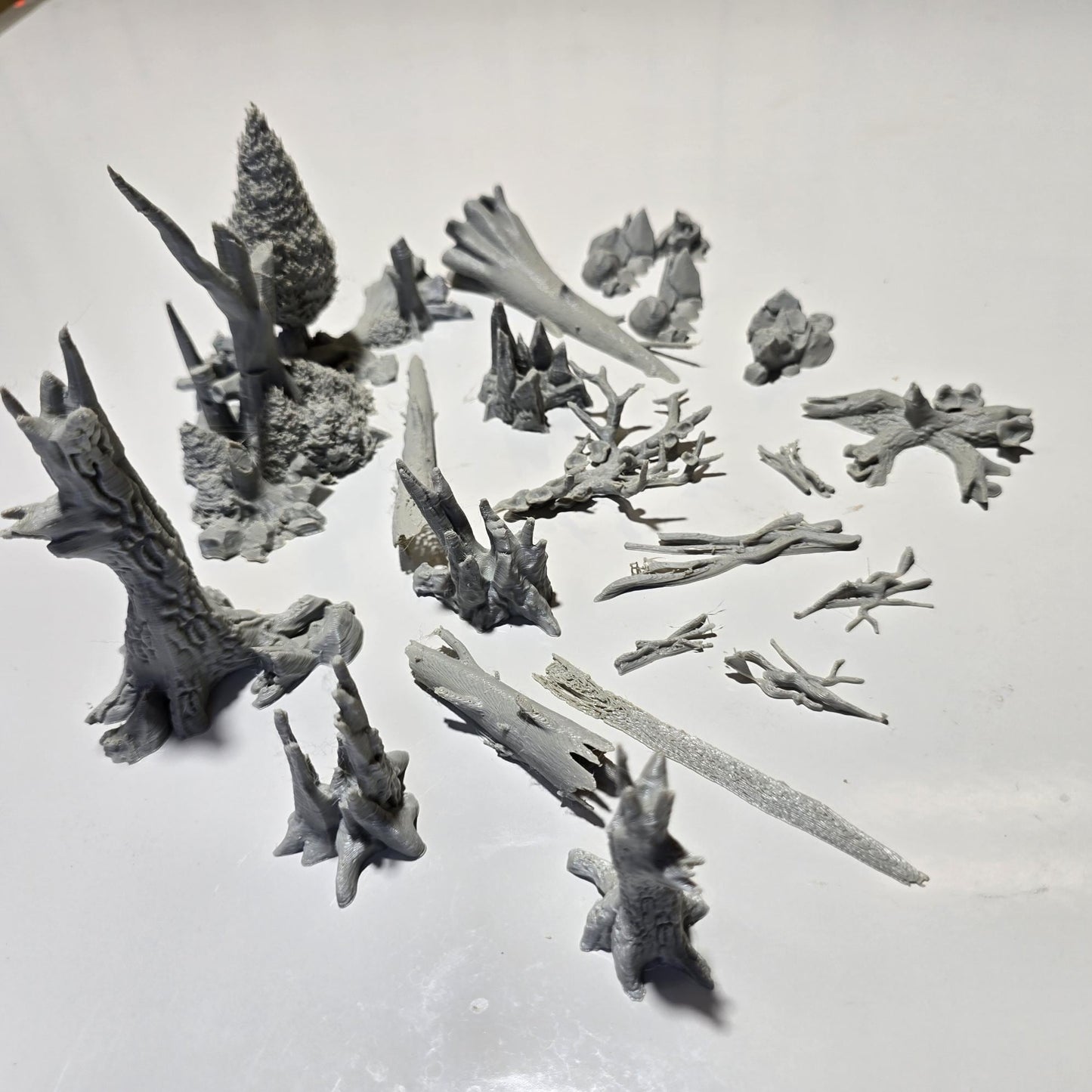 Fallen Woodland Expansion Pack: Stumps, Roots & Tree Remnants, Forest Scatter Terrain 28MM Tabletop Terrain, Gaming, Kingdom of Guardia