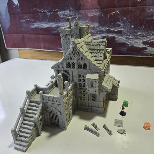 The Knights Keep Inn: Medieval Tavern & Fortress 28MM Tabletop Terrain