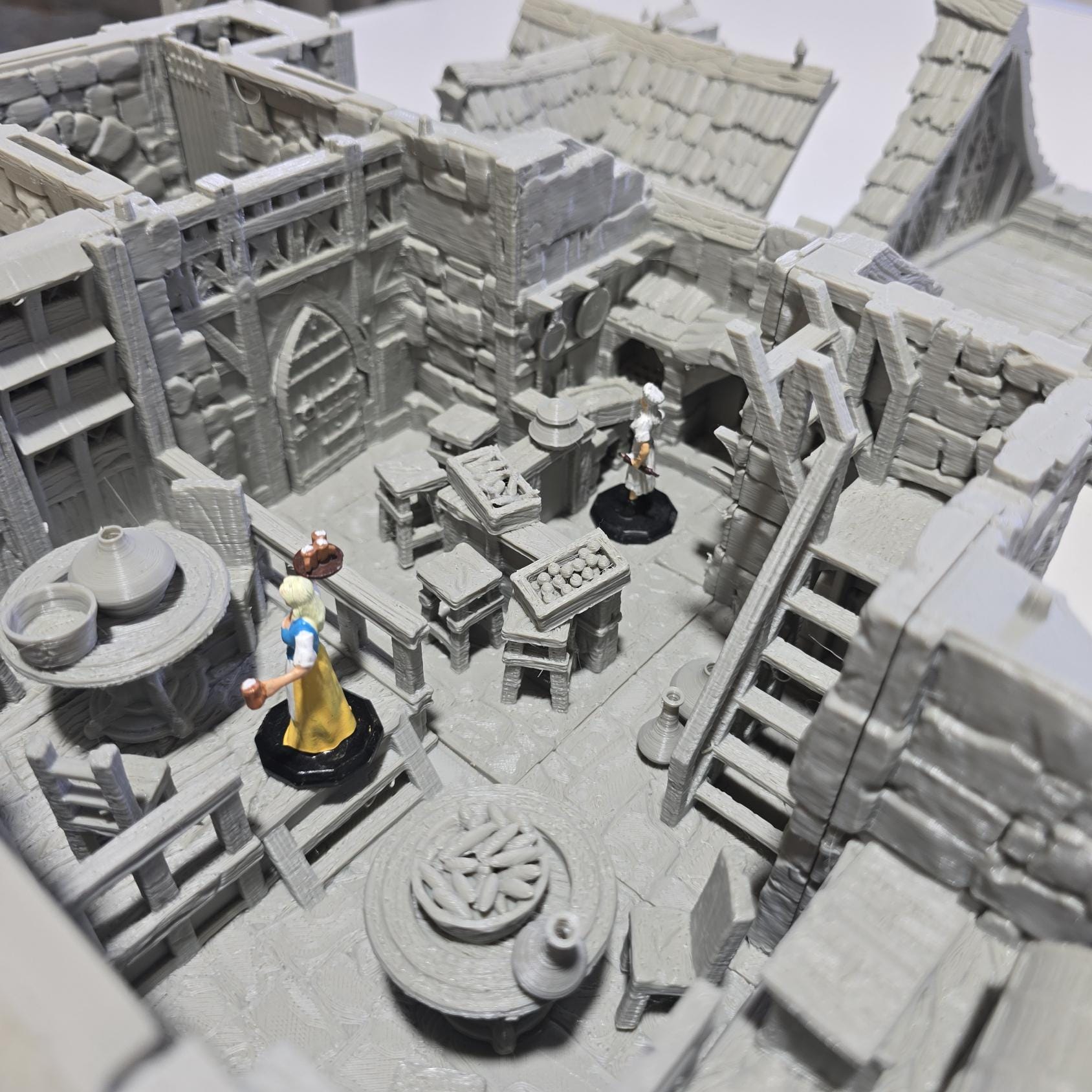 The Knights Keep Inn: Medieval Tavern & Fortress 28MM Tabletop Terrain