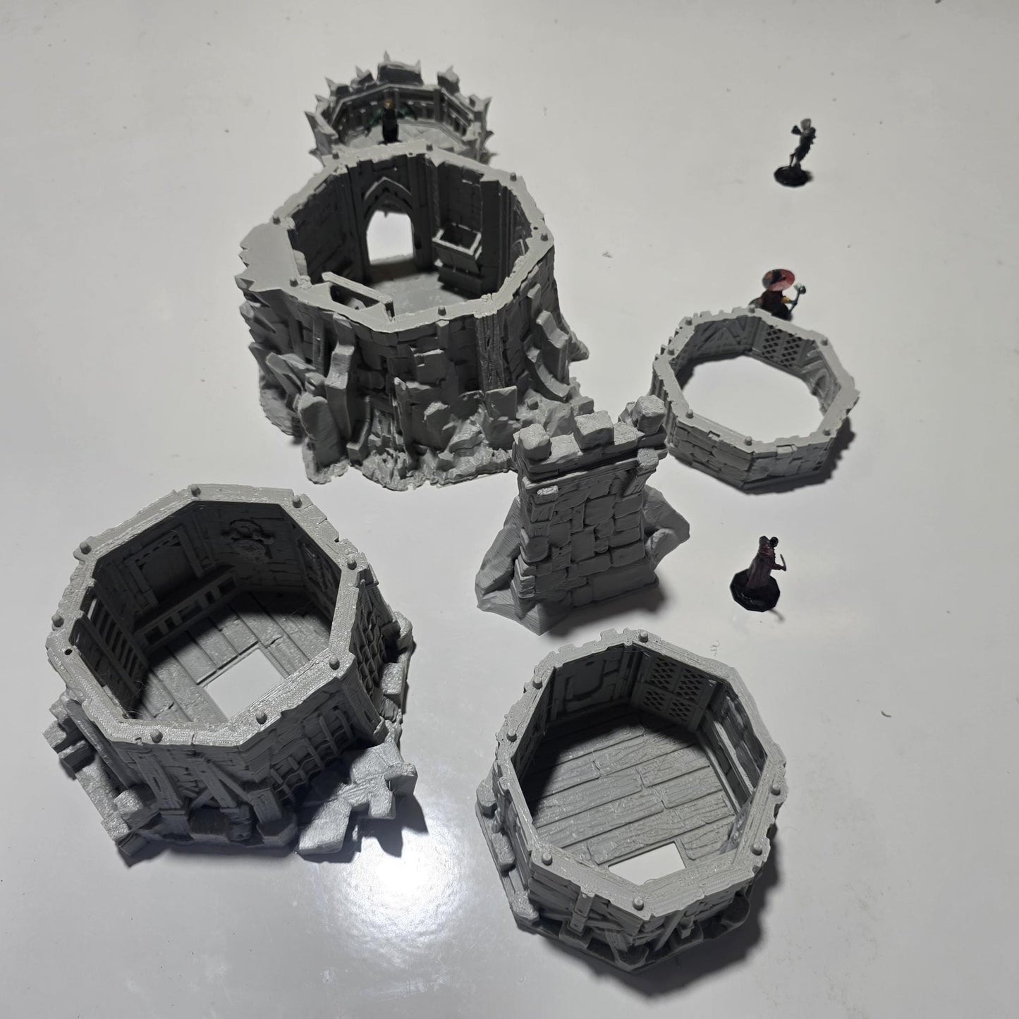 Outpost Tower: Medieval Watchtower Terrain Standard Tabletop Terrain, Gaming