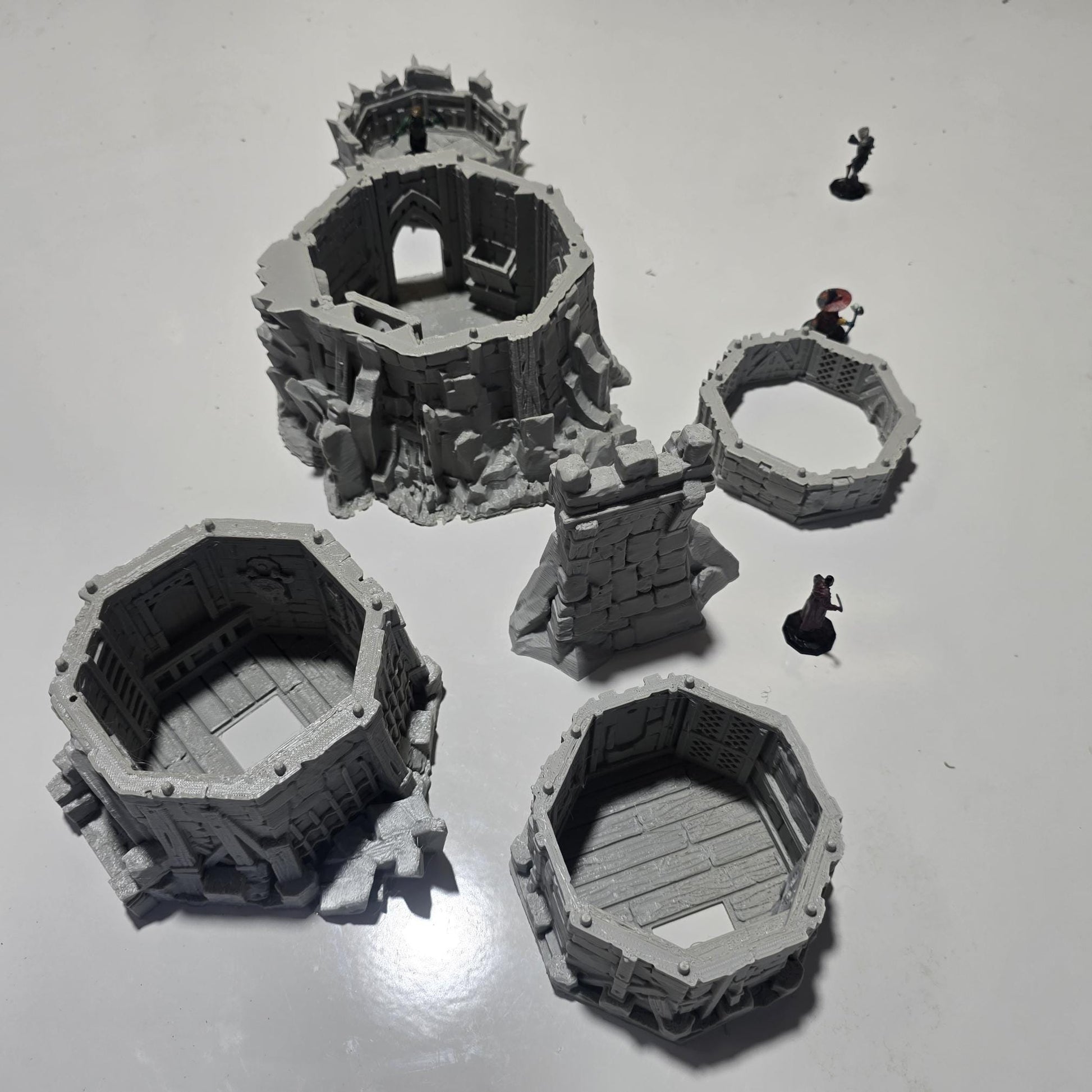 Outpost Tower: Medieval Watchtower Terrain Standard Tabletop Terrain, Gaming