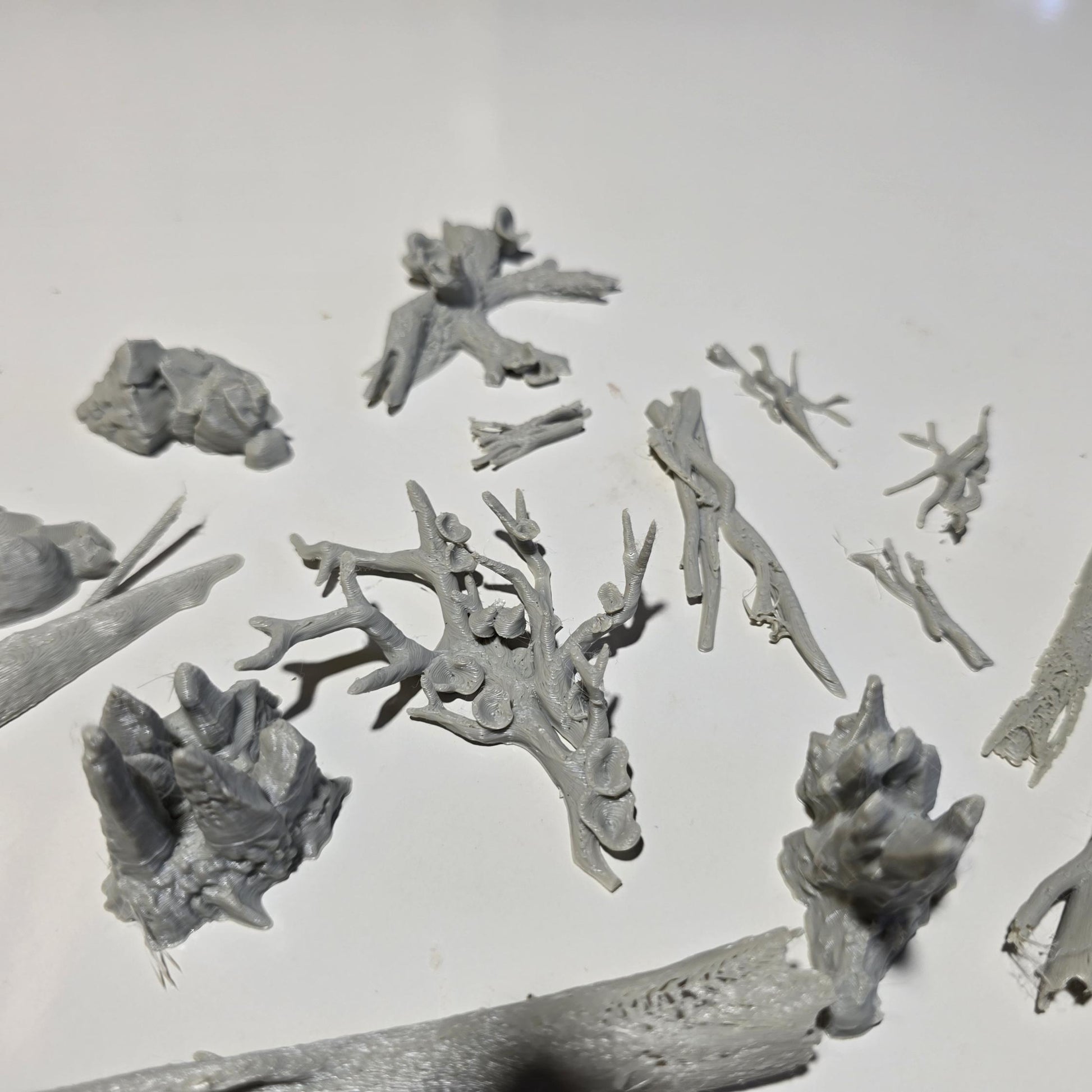 Fallen Woodland Expansion Pack: Stumps, Roots & Tree Remnants, Forest Scatter Terrain 28MM Tabletop Terrain, Gaming, Kingdom of Guardia