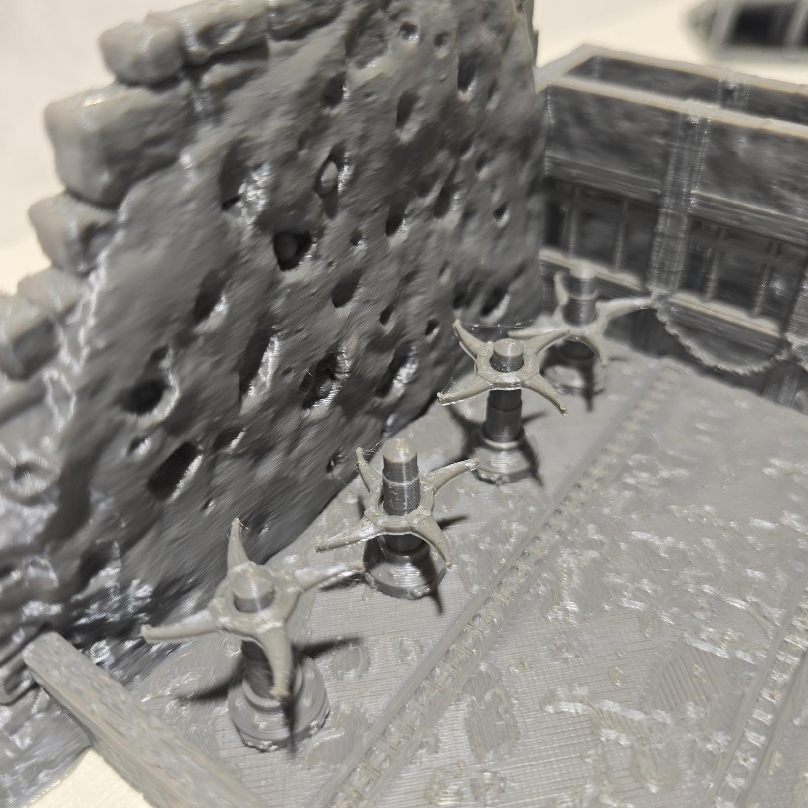 Back Alley Fight Arena: Medieval Urban Combat Pit Standard Tabletop Terrain, Gaming