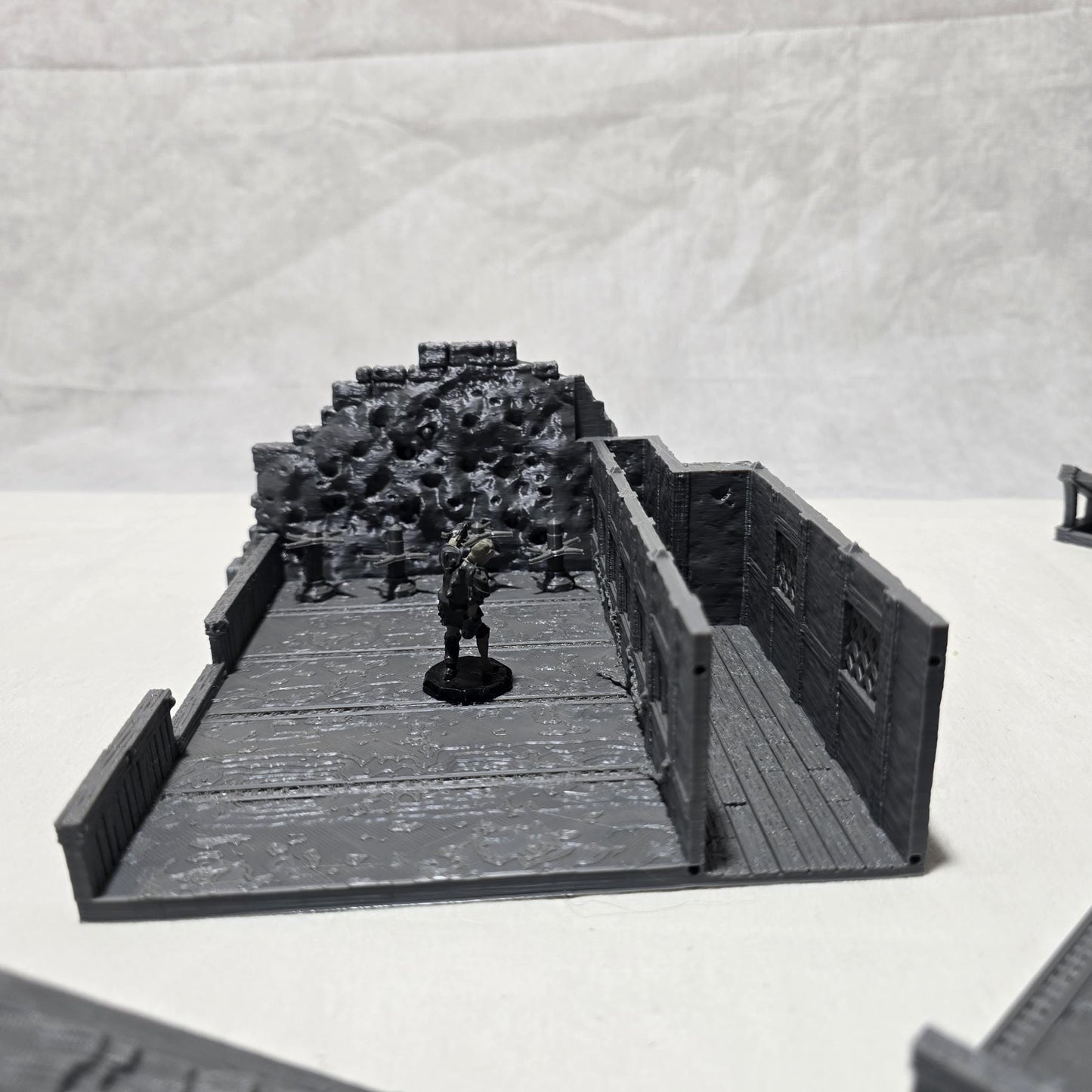 Back Alley Fight Arena: Medieval Urban Combat Pit Standard Tabletop Terrain, Gaming