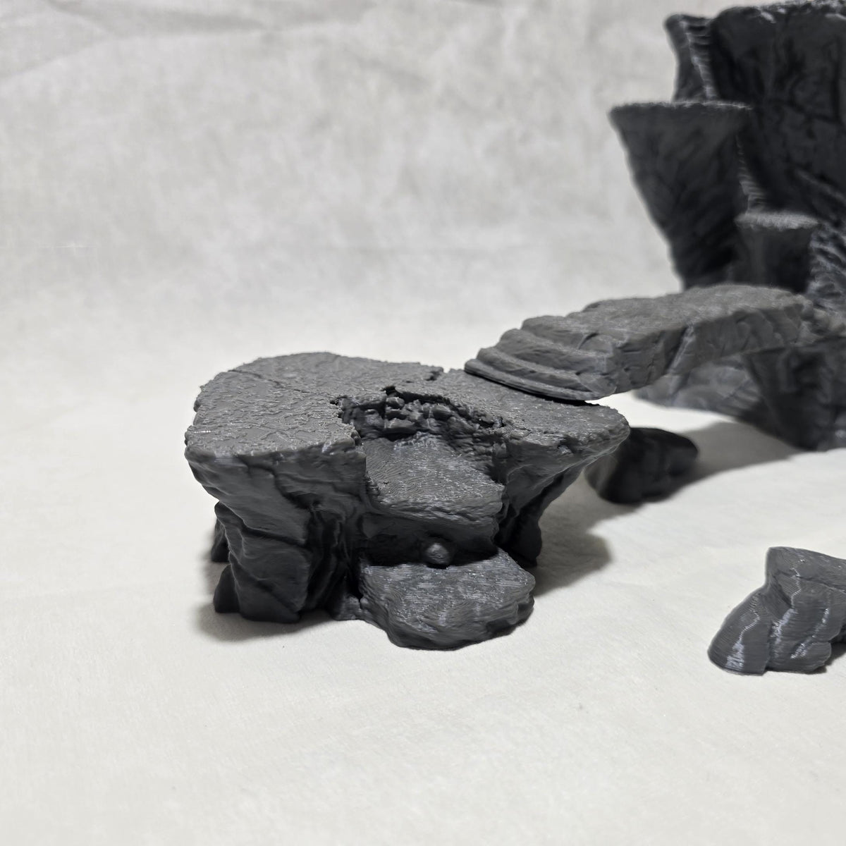 Highmarch Crags Cliff Set – 28 mm Cliff & Rock Set – 3D Printed Unpainted PLA Terrain for Tabletop RPGs, DnD